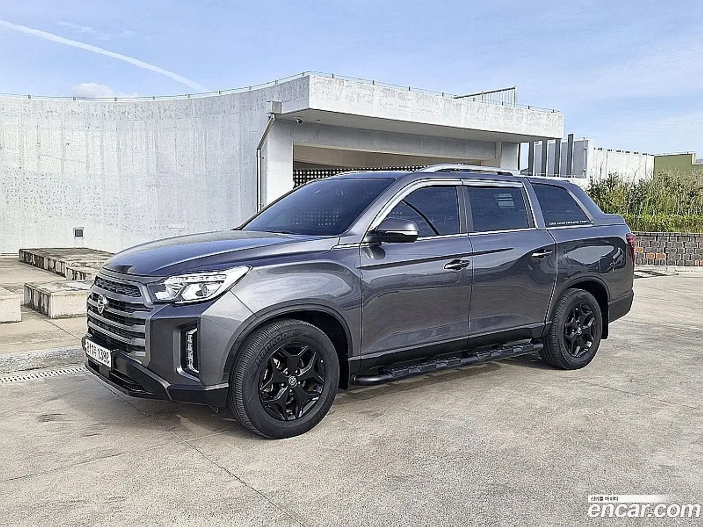 Main__Slider__Photo:Rexton KG Mobility 2021.10-1