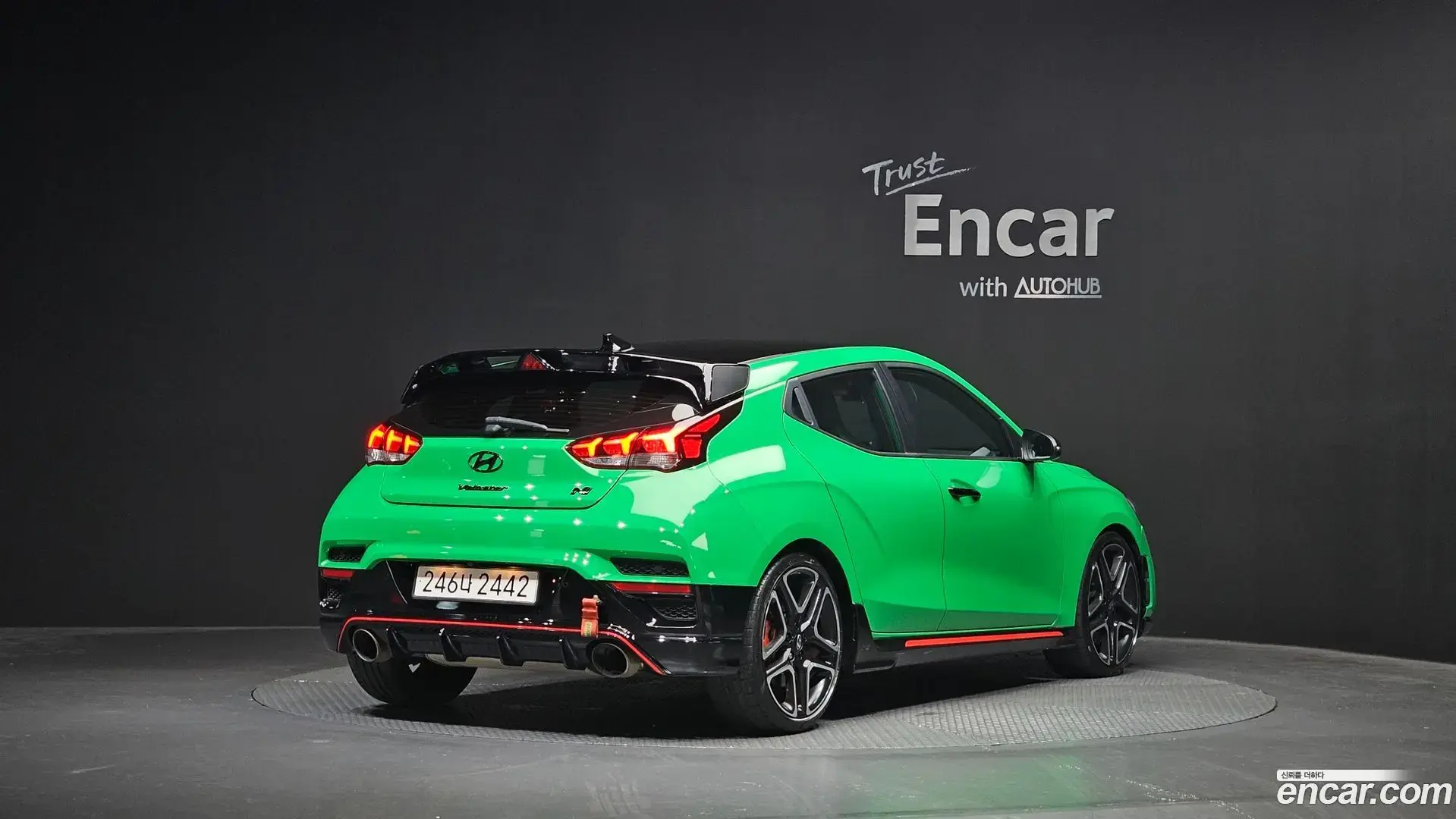 Main__Slider__Photo:Veloster Hyundai 2019.6-1