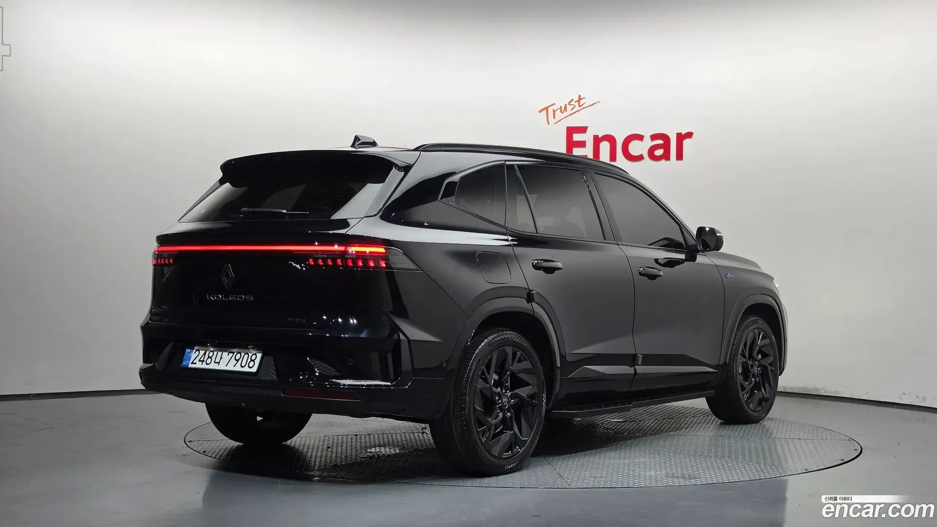 Main__Slider__Photo:Grand Koleos Renault Korea 2025.4-1