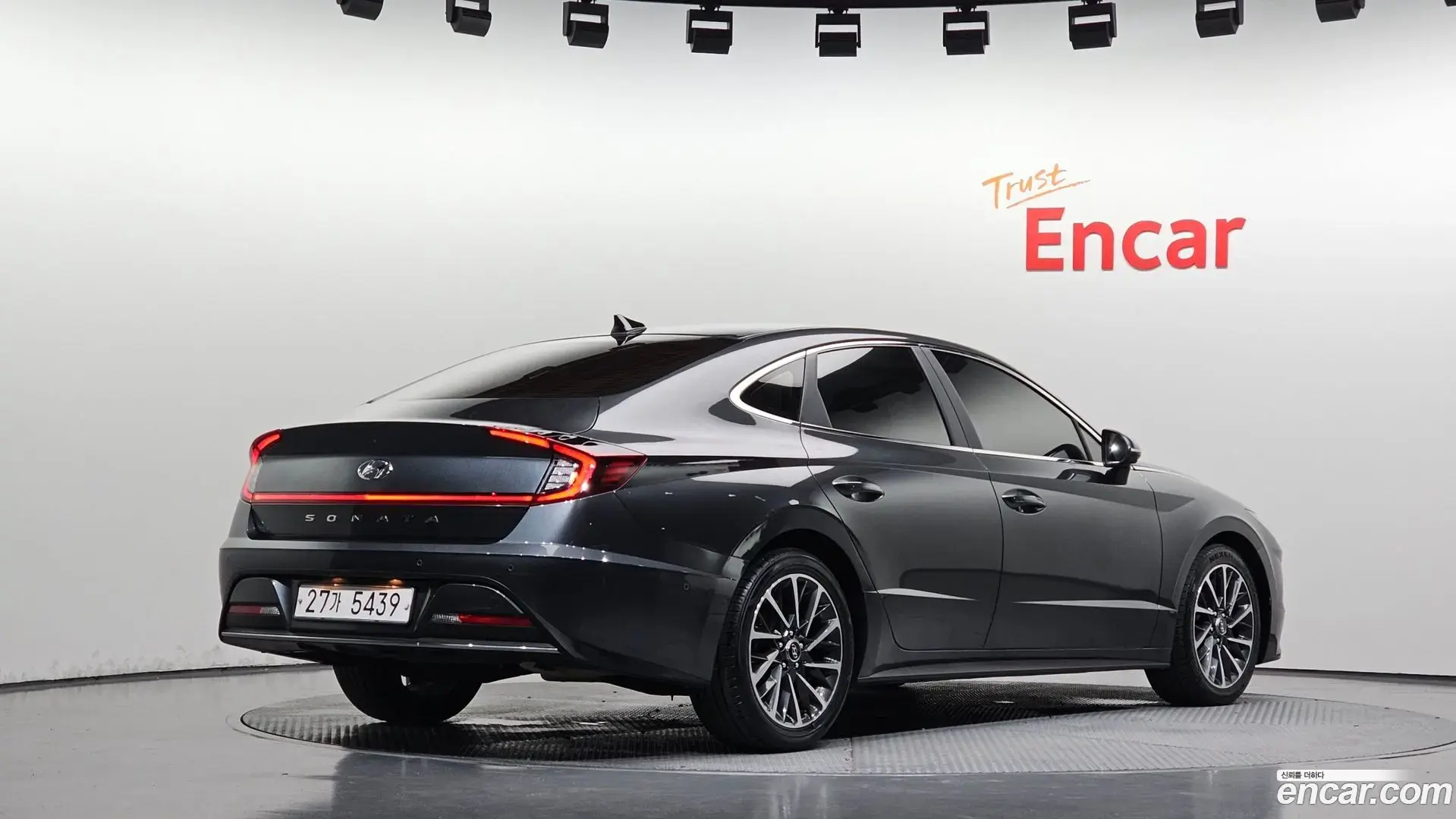 Main__Slider__Photo:Sonata Hyundai 2019.3-1