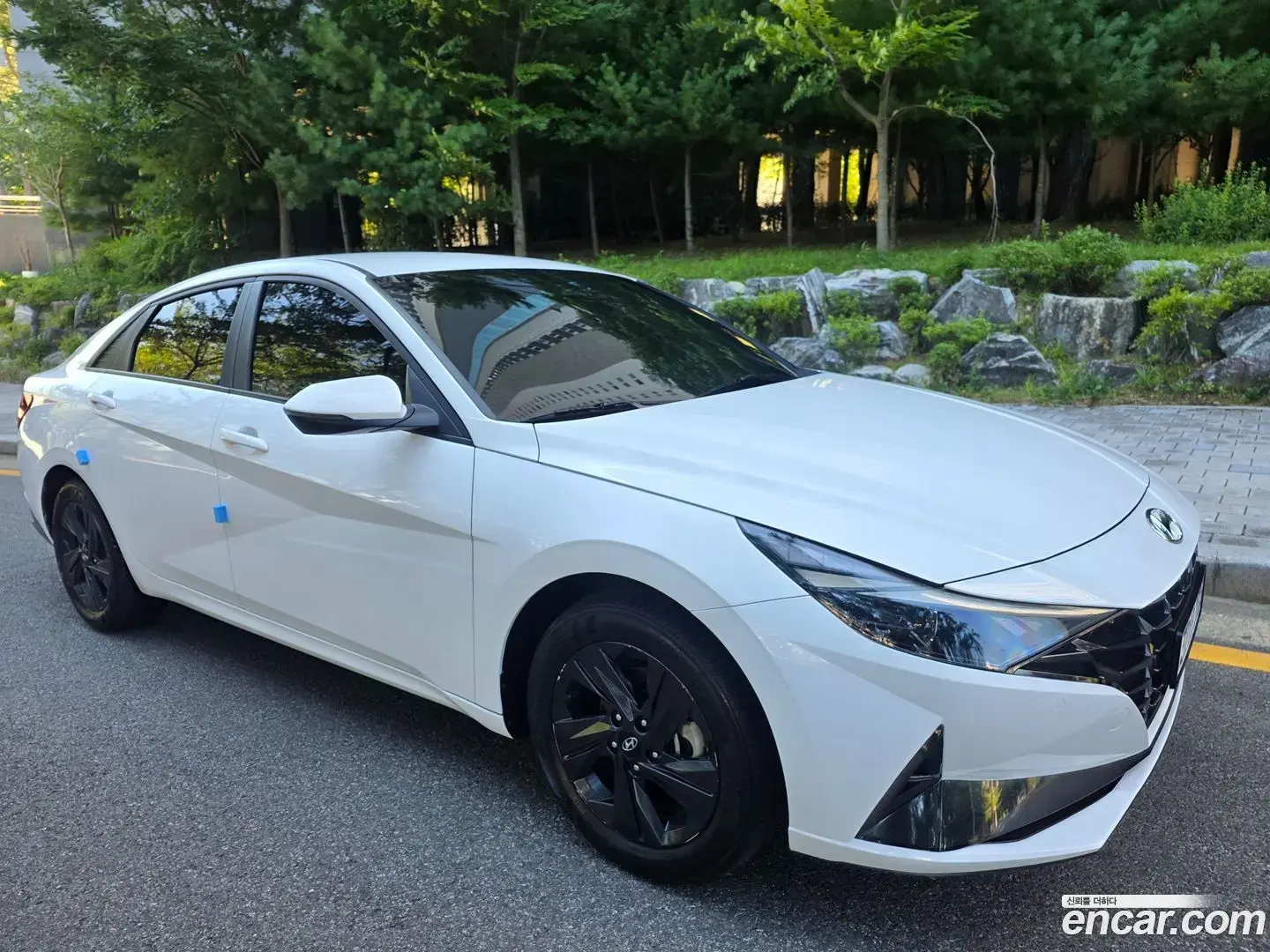 Main__Slider__Photo:AVANTE Hyundai 2022.3-1