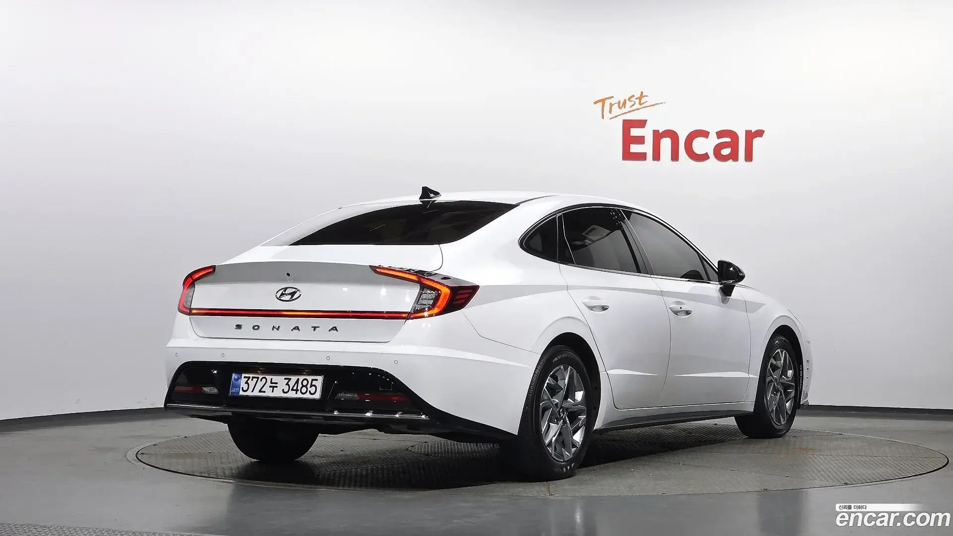 Main__Slider__Photo:Sonata Hyundai 2022.8-1