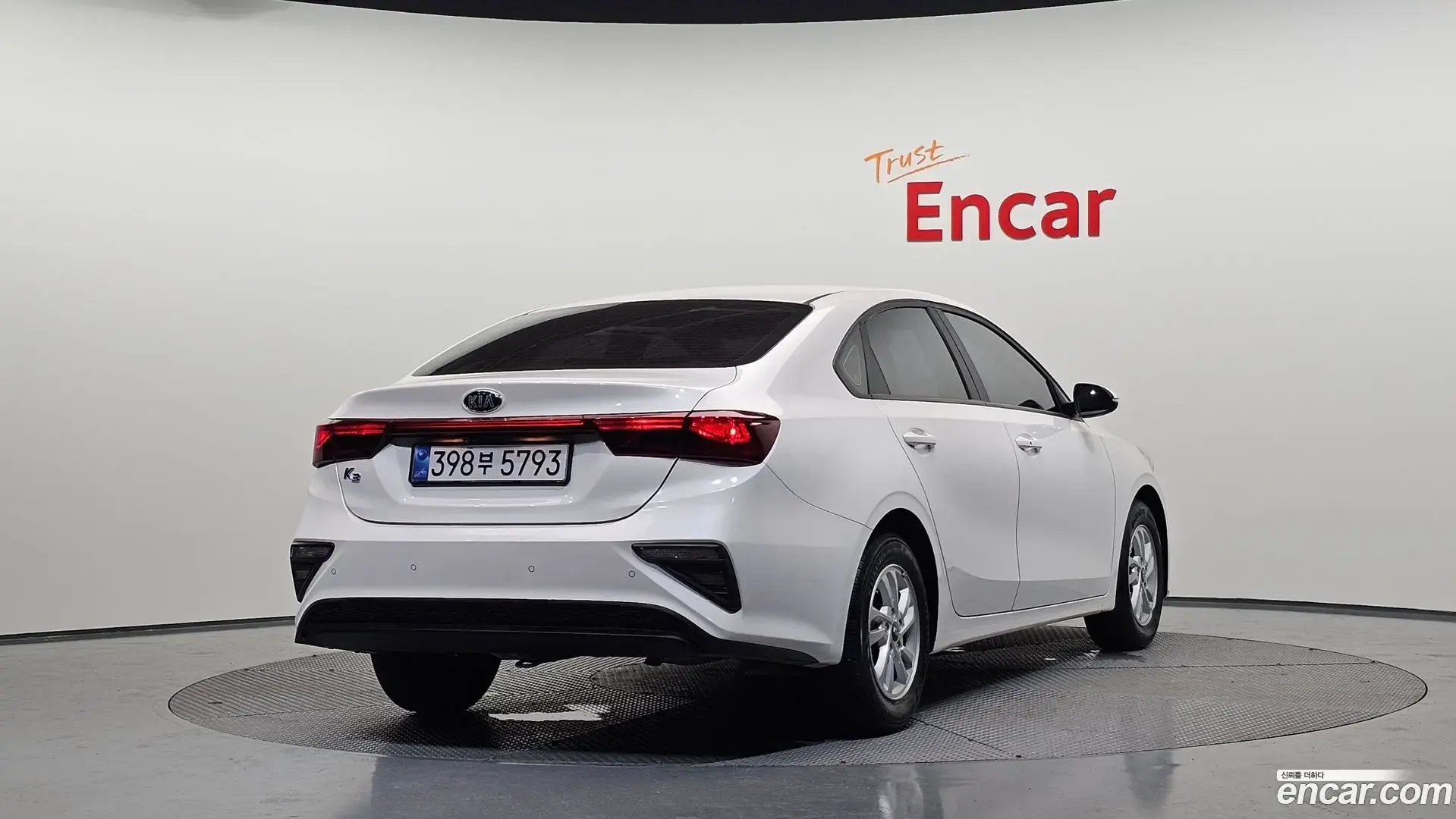 Main__Slider__Photo:K3 Kia 2021.1-1