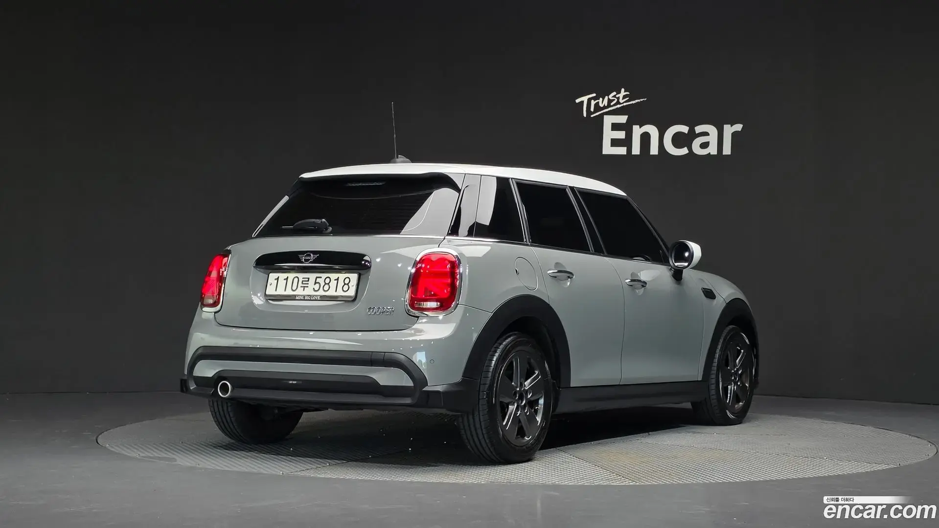 Main__Slider__Photo:Cooper Mini 2022.11-1