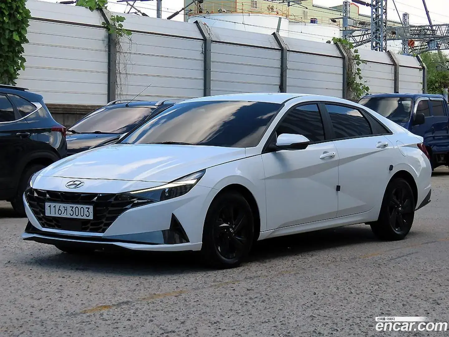 Main__Slider__Photo:AVANTE Hyundai 2023.1-1