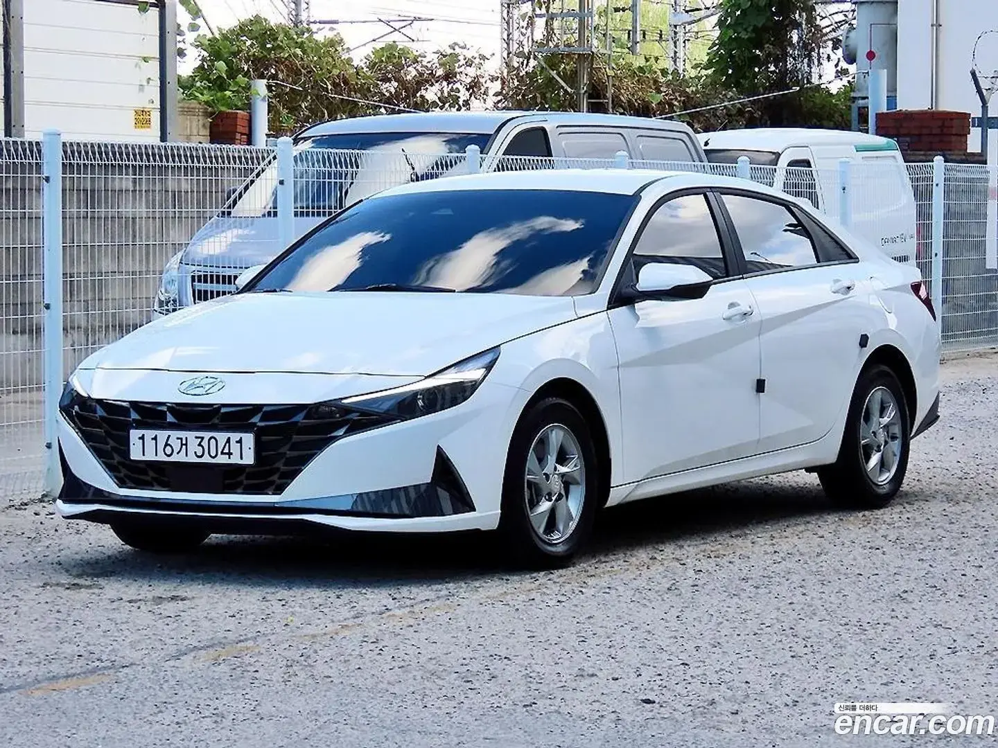 Main__Slider__Photo:AVANTE Hyundai 2022.3-1