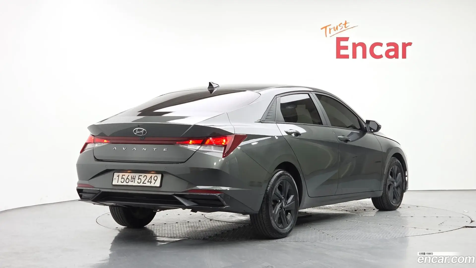 Main__Slider__Photo:AVANTE Hyundai 2022.5-1