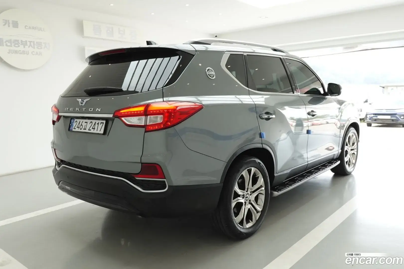 Main__Slider__Photo:Rexton KG Mobility 2017.11-1
