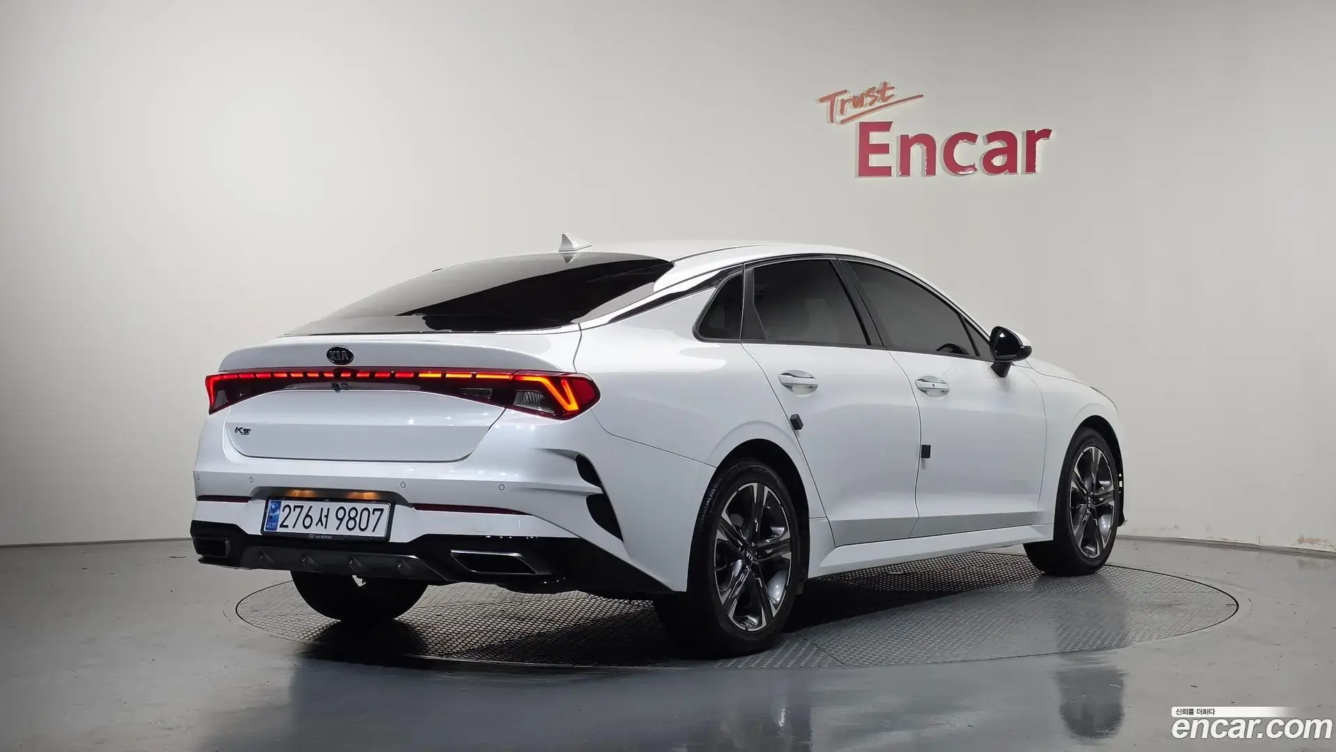 Main__Slider__Photo:K5 Kia 2020.11-1