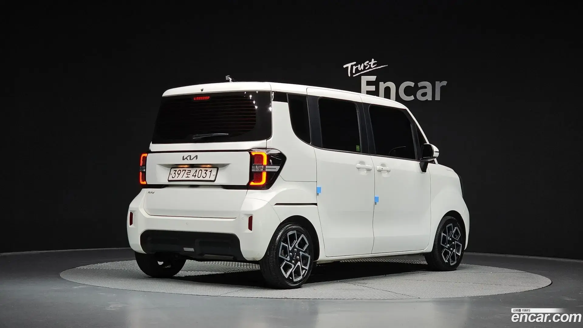 Main__Slider__Photo:RAY Kia 2022.9-1
