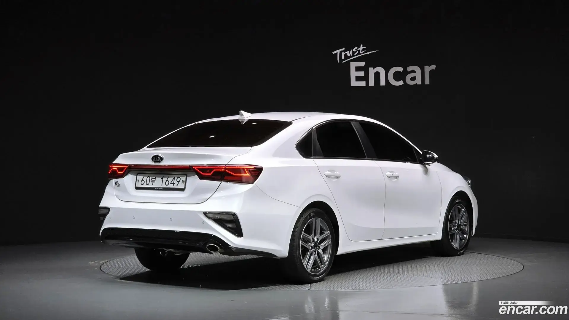 Main__Slider__Photo:K3 Kia 2019.4-1