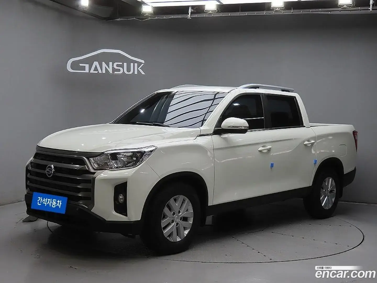 Main__Slider__Photo:Rexton KG Mobility 2023.4-1
