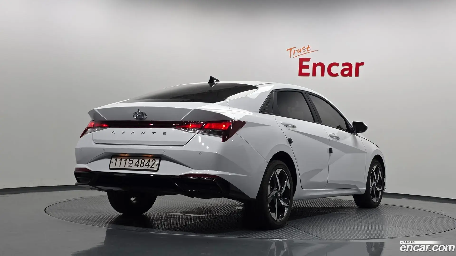 Main__Slider__Photo:AVANTE Hyundai 2023.2-1