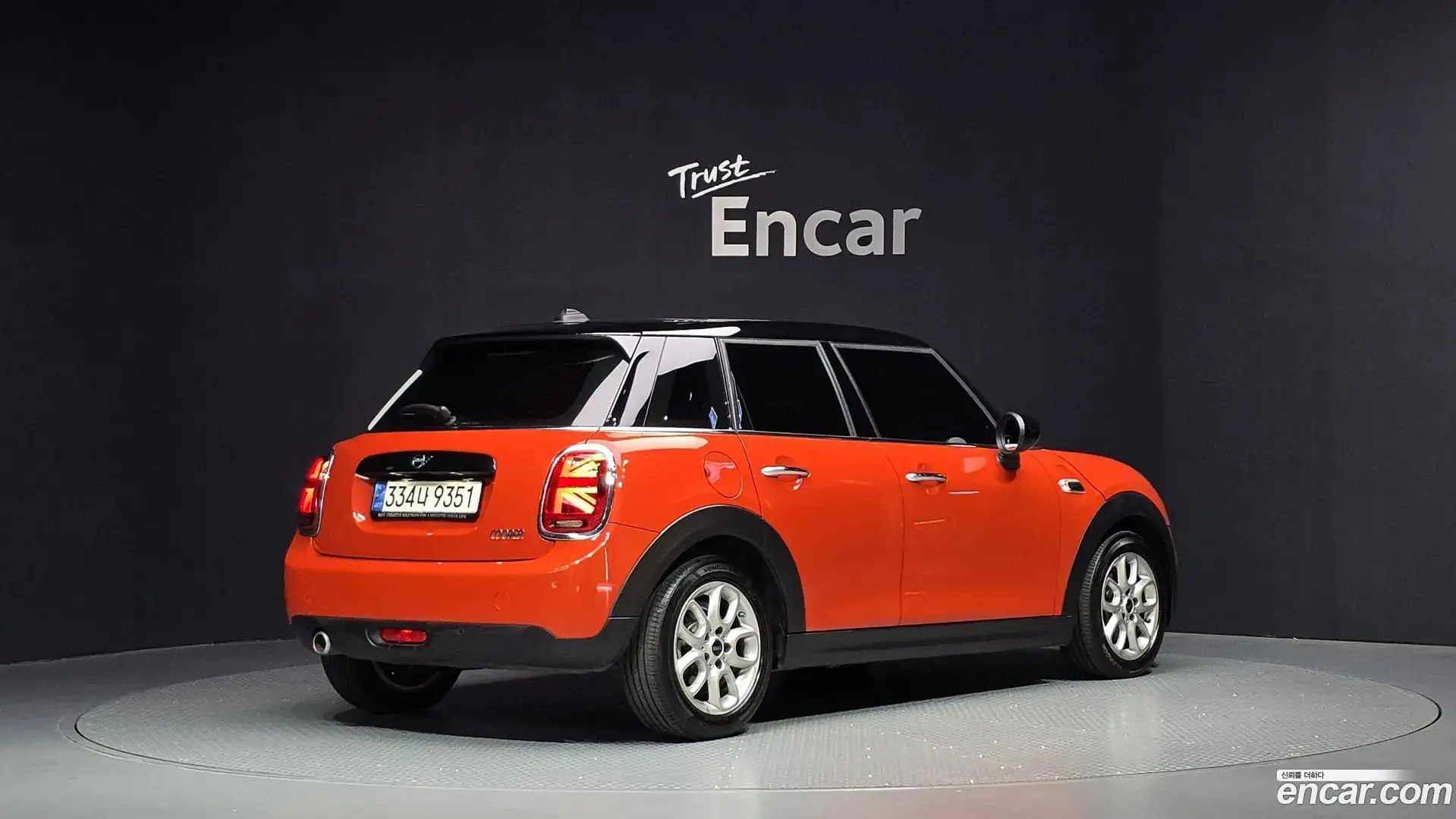 Main__Slider__Photo:Cooper Mini 2021.2-1
