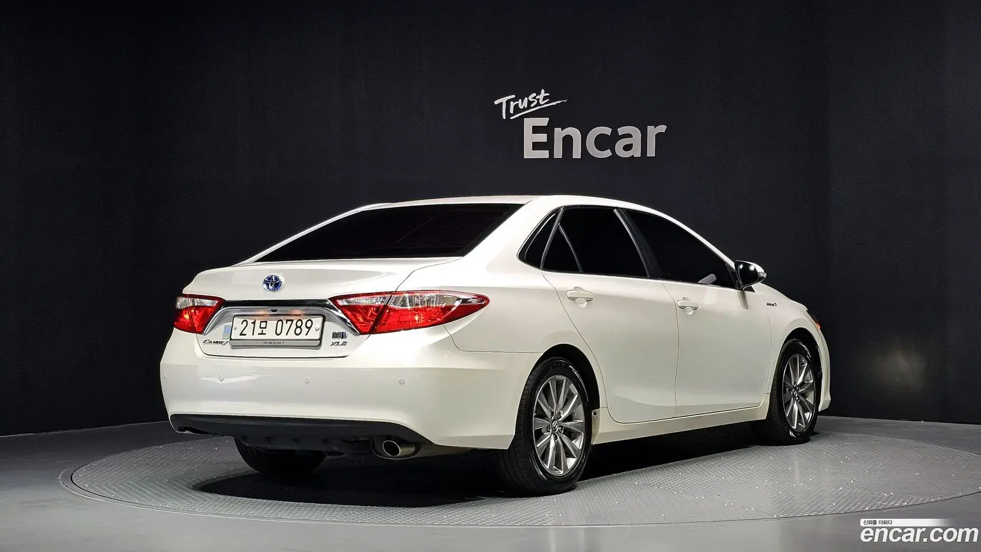Main__Slider__Photo:Camry Toyota 2016.4-1