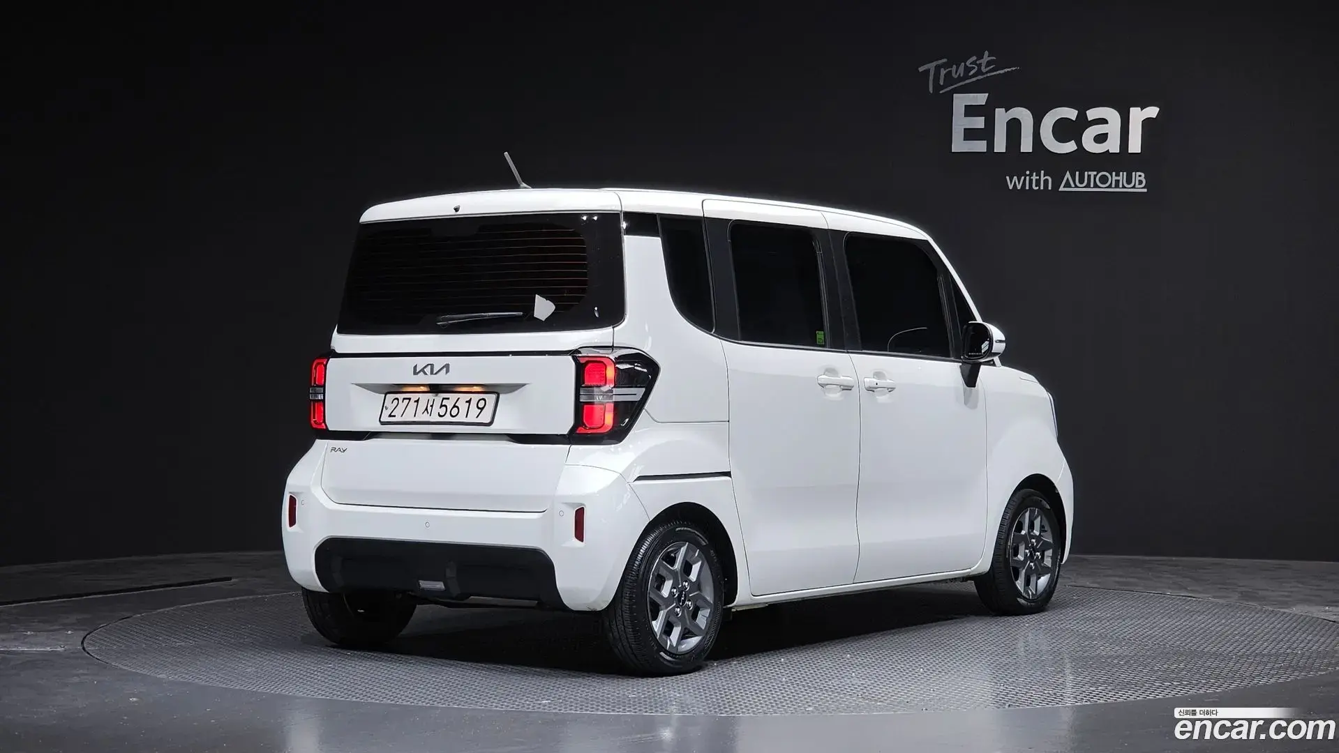 Main__Slider__Photo:RAY Kia 2022.9-1