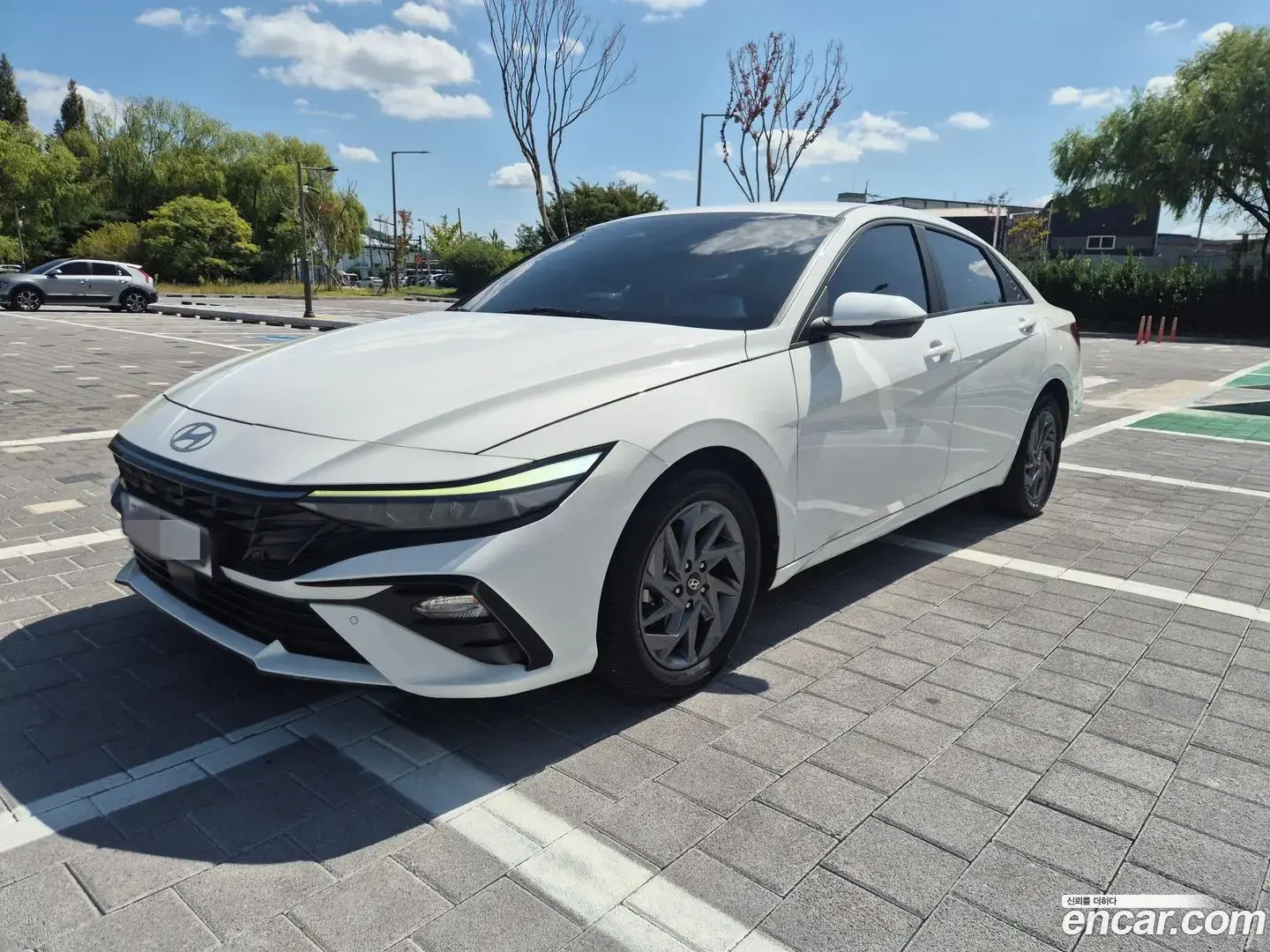Main__Slider__Photo:AVANTE Hyundai 2023.3-1
