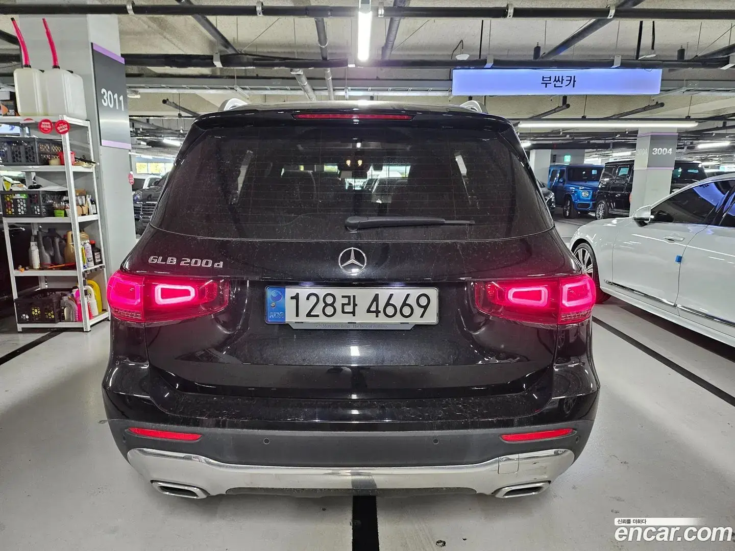 Main__Slider__Photo:GLB-Class Mercedes-Benz 2022.9-1