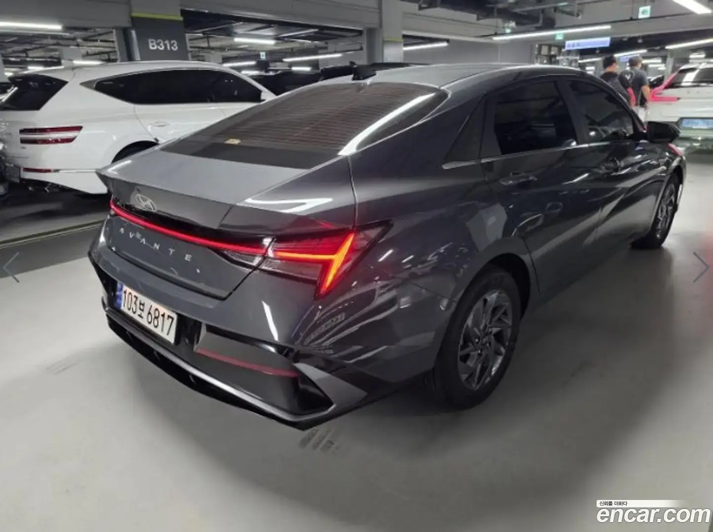 Main__Slider__Photo:AVANTE Hyundai 2023.3-1