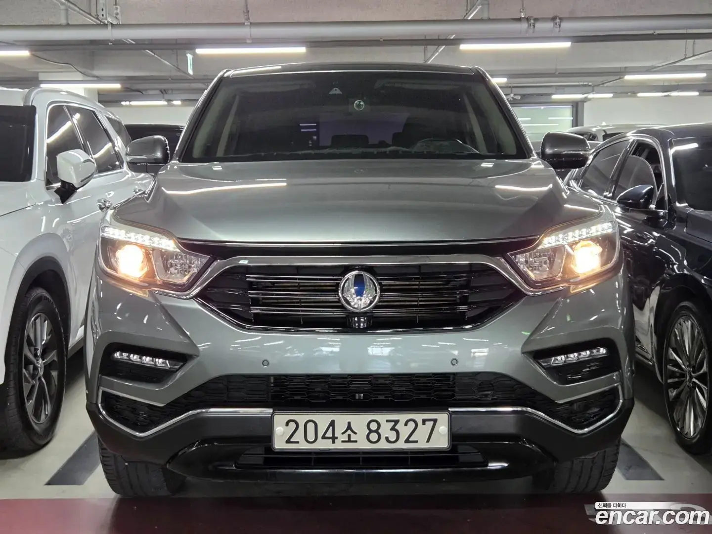 Main__Slider__Photo:Rexton KG Mobility 2019.3-1
