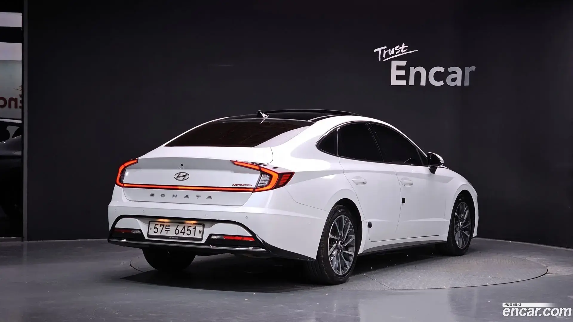 Main__Slider__Photo:Sonata Hyundai 2019.3-1