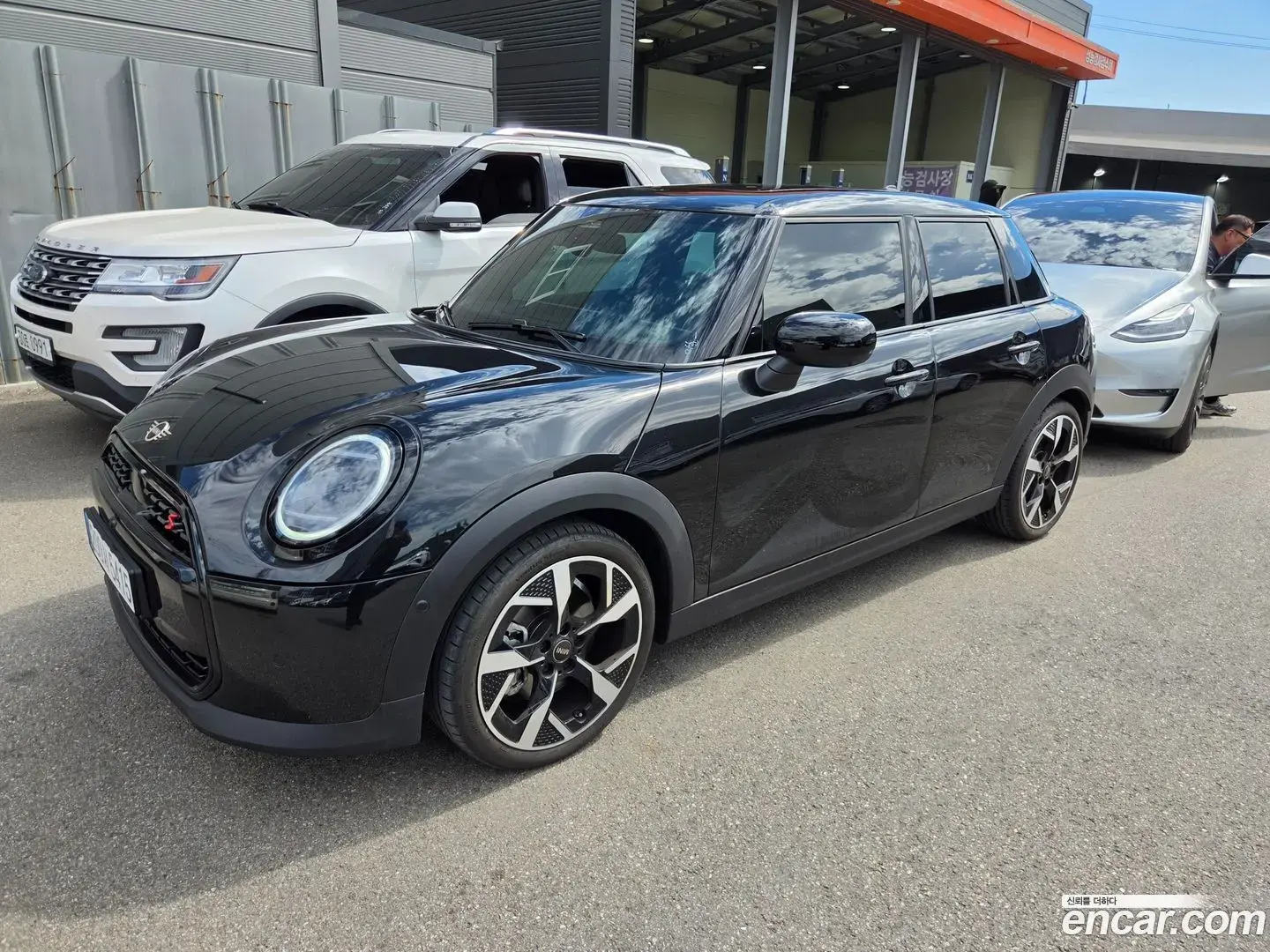 Main__Slider__Photo:Cooper Mini 2026.1-1