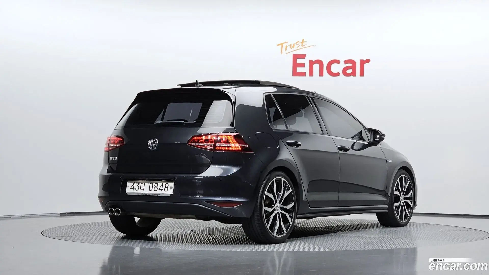 Main__Slider__Photo:Golf Volkswagen 2016.4-1