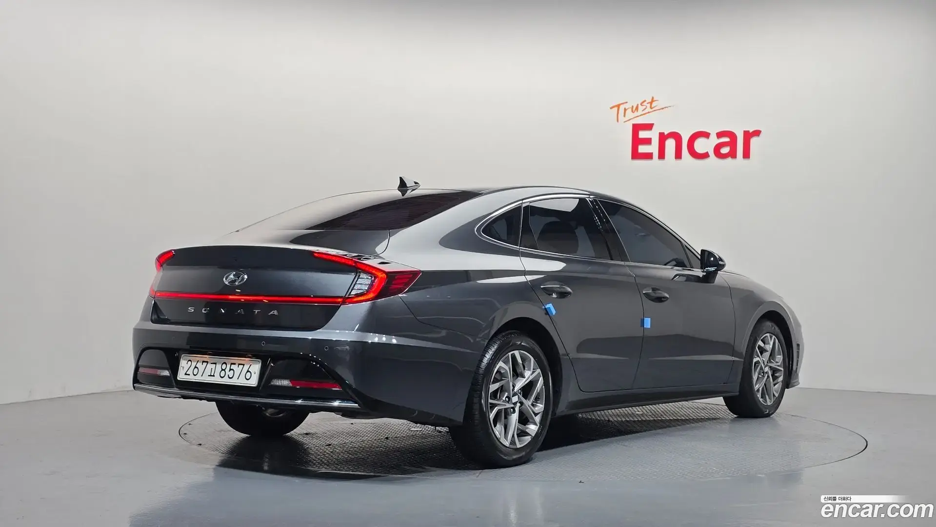 Main__Slider__Photo:Sonata Hyundai 2022.5-1