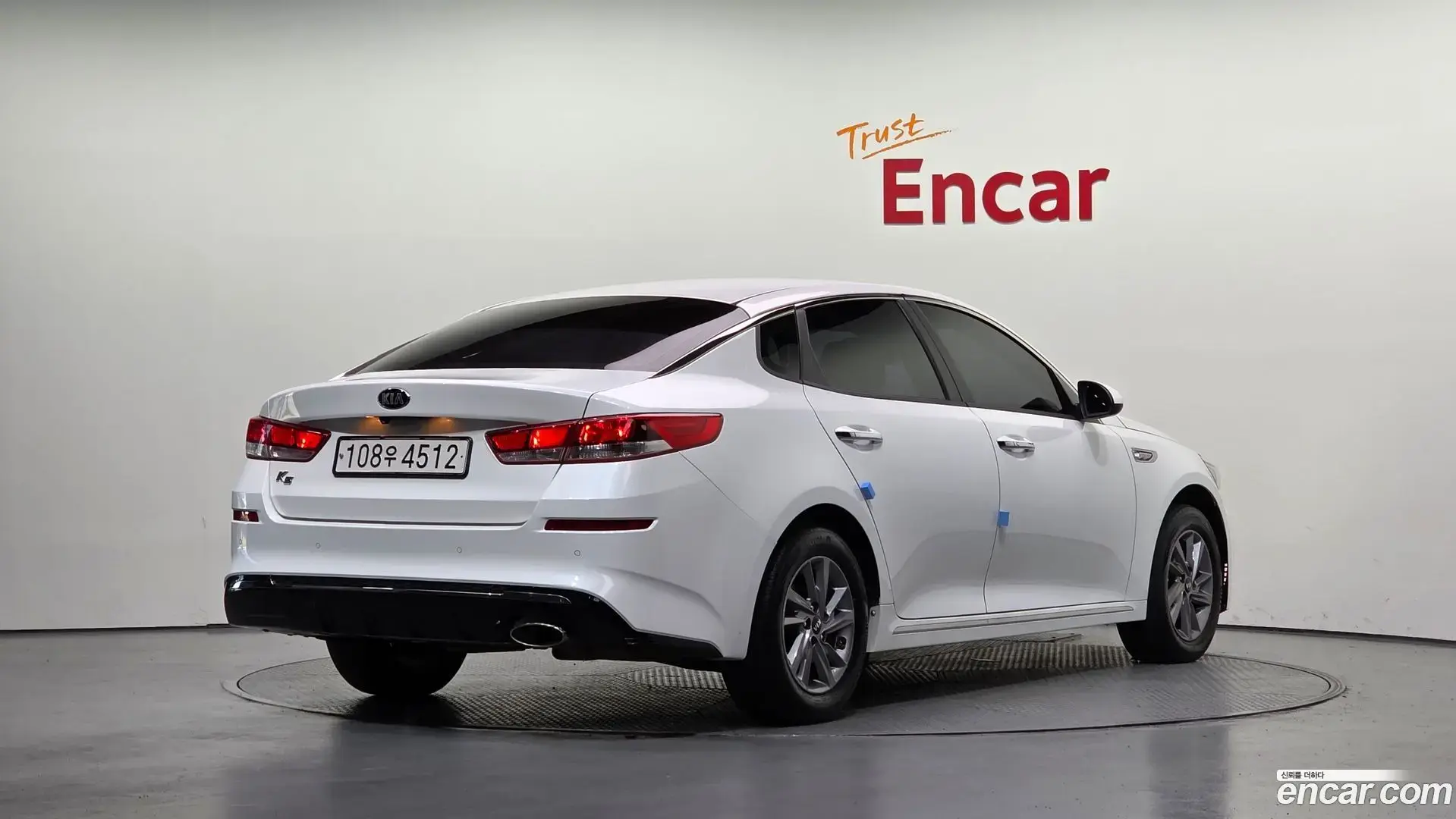 Main__Slider__Photo:K5 Kia 2019.8-1