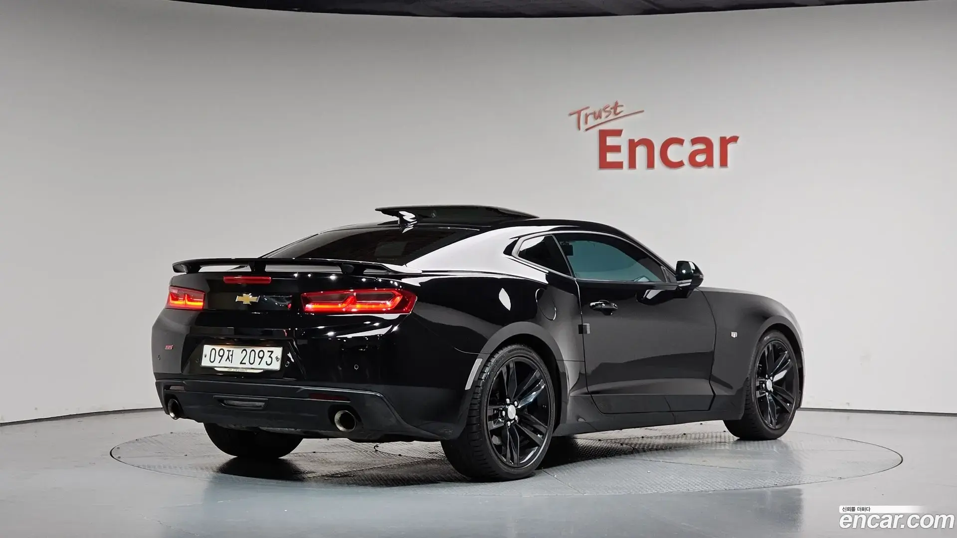 Main__Slider__Photo:Camaro Chevrolet 2017.8-1