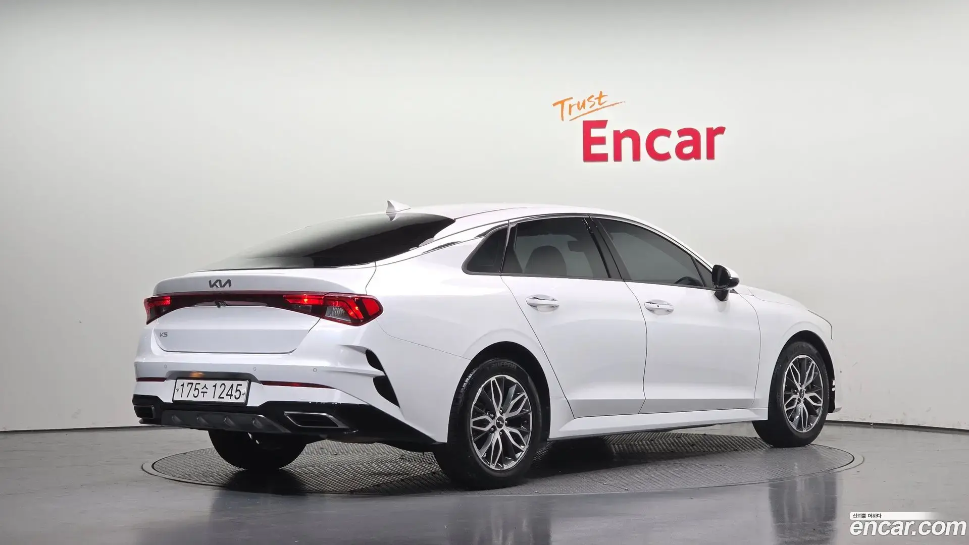 Main__Slider__Photo:K5 Kia 2022.9-1