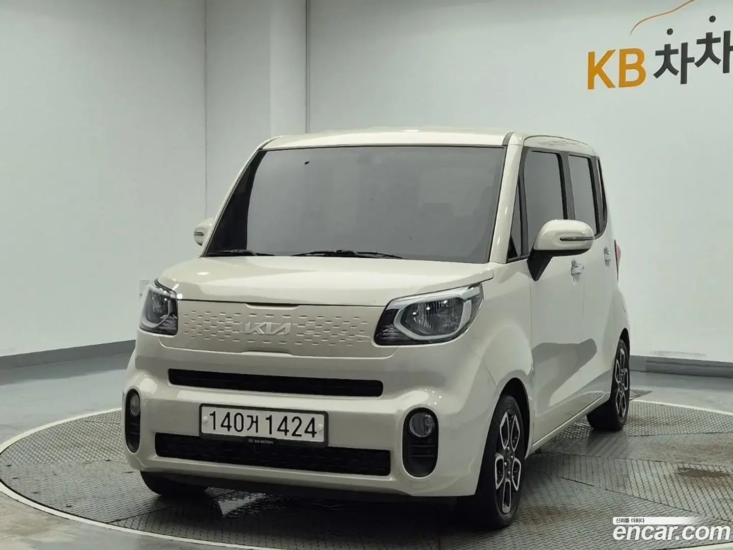 Main__Slider__Photo:RAY Kia 2022.6-1