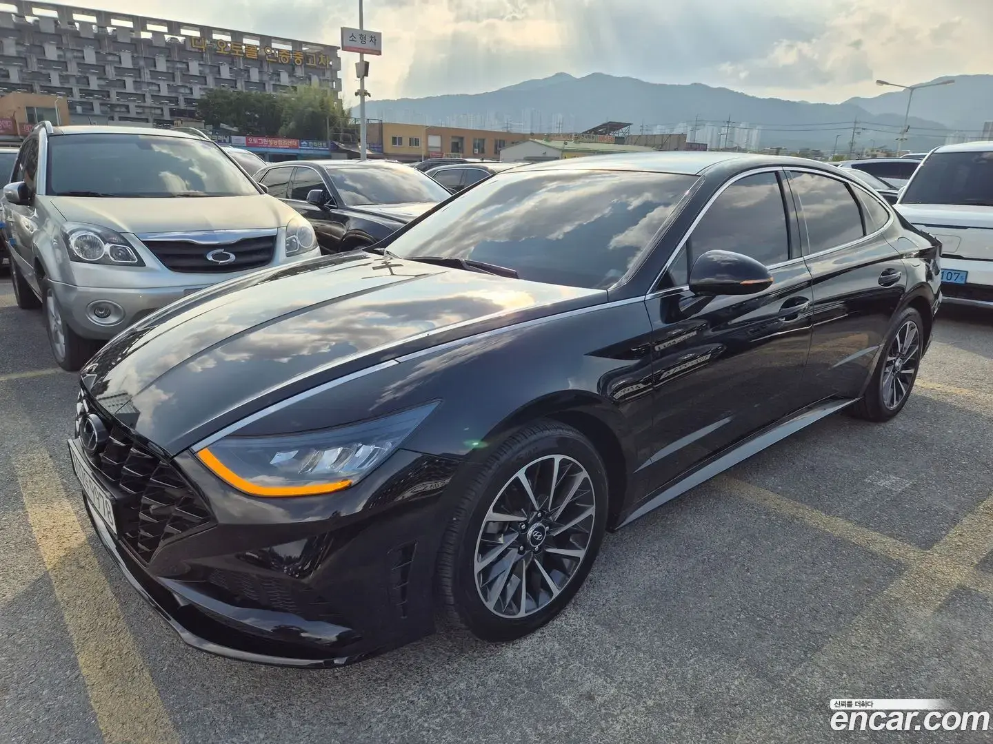 Main__Slider__Photo:Sonata Hyundai 2022.8-1