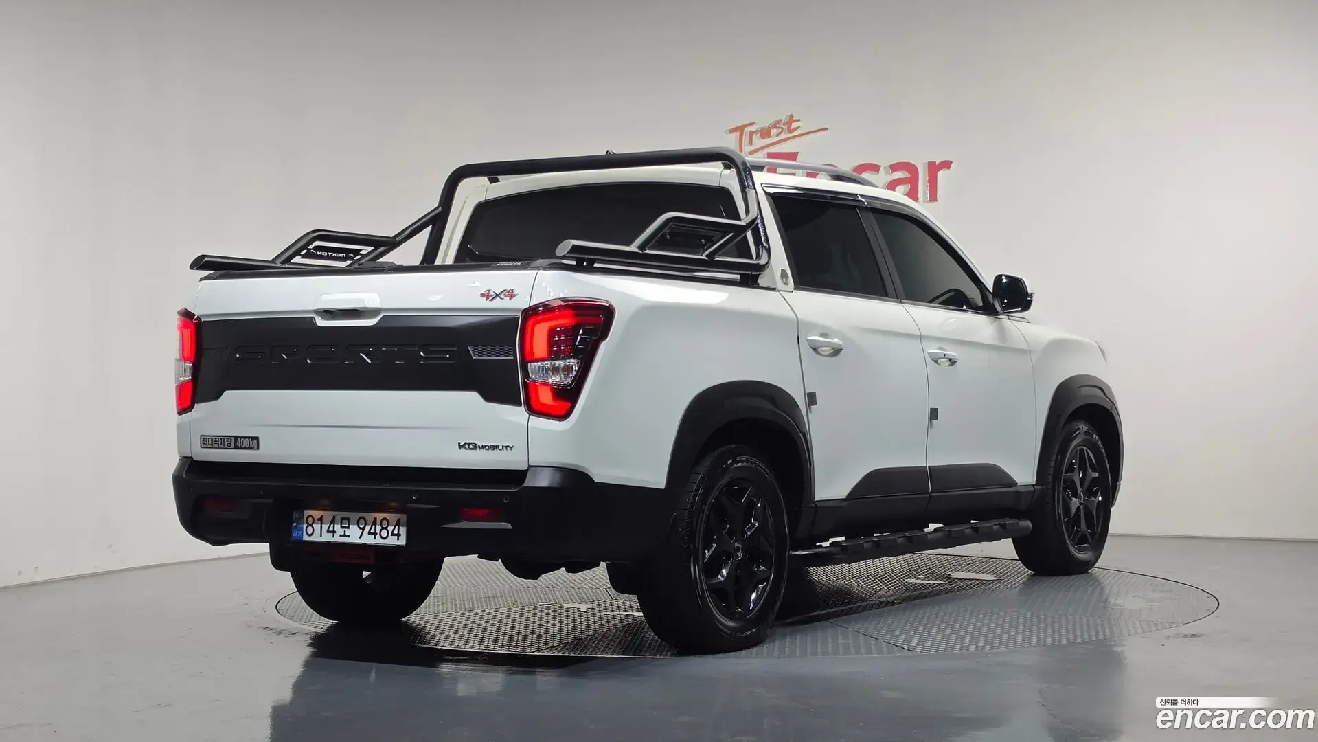 Main__Slider__Photo:Rexton KG Mobility 2023.4-1
