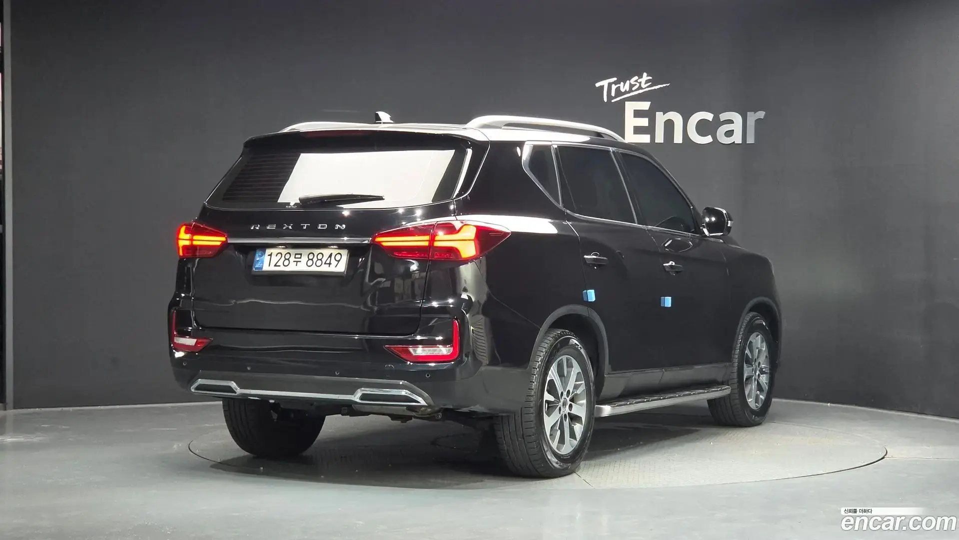 Main__Slider__Photo:Rexton KG Mobility 2021.0-1