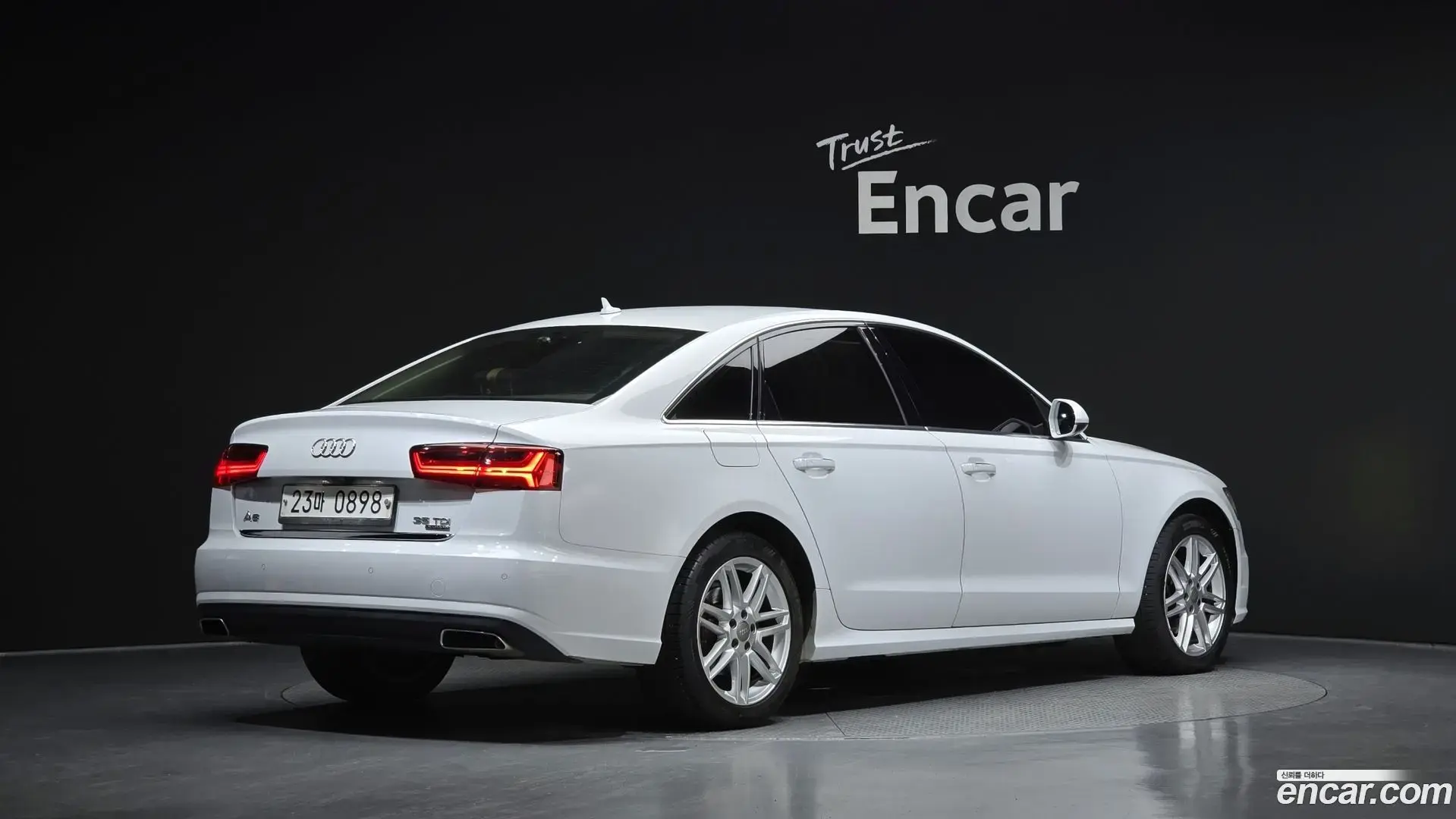 Main__Slider__Photo:A6 Audi 2016.4-1