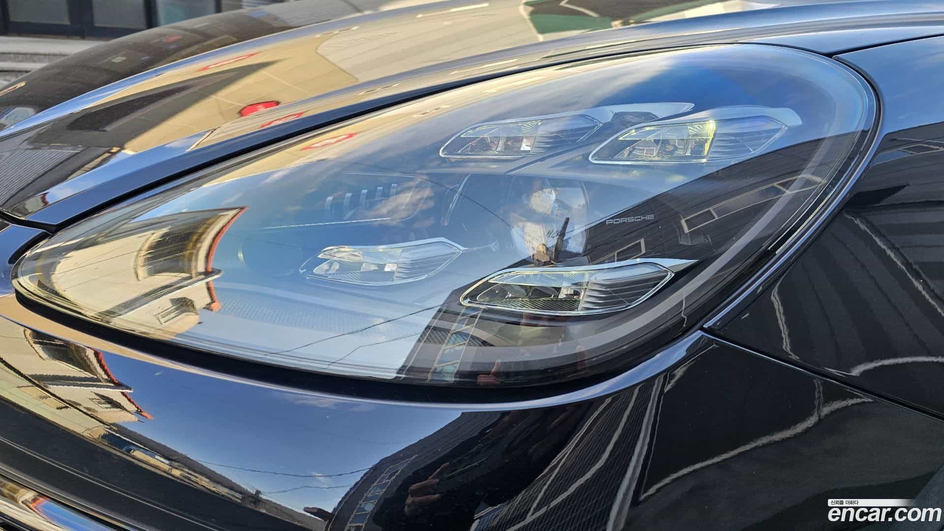 Cayenne Porsche 2019.3-OPTION-020