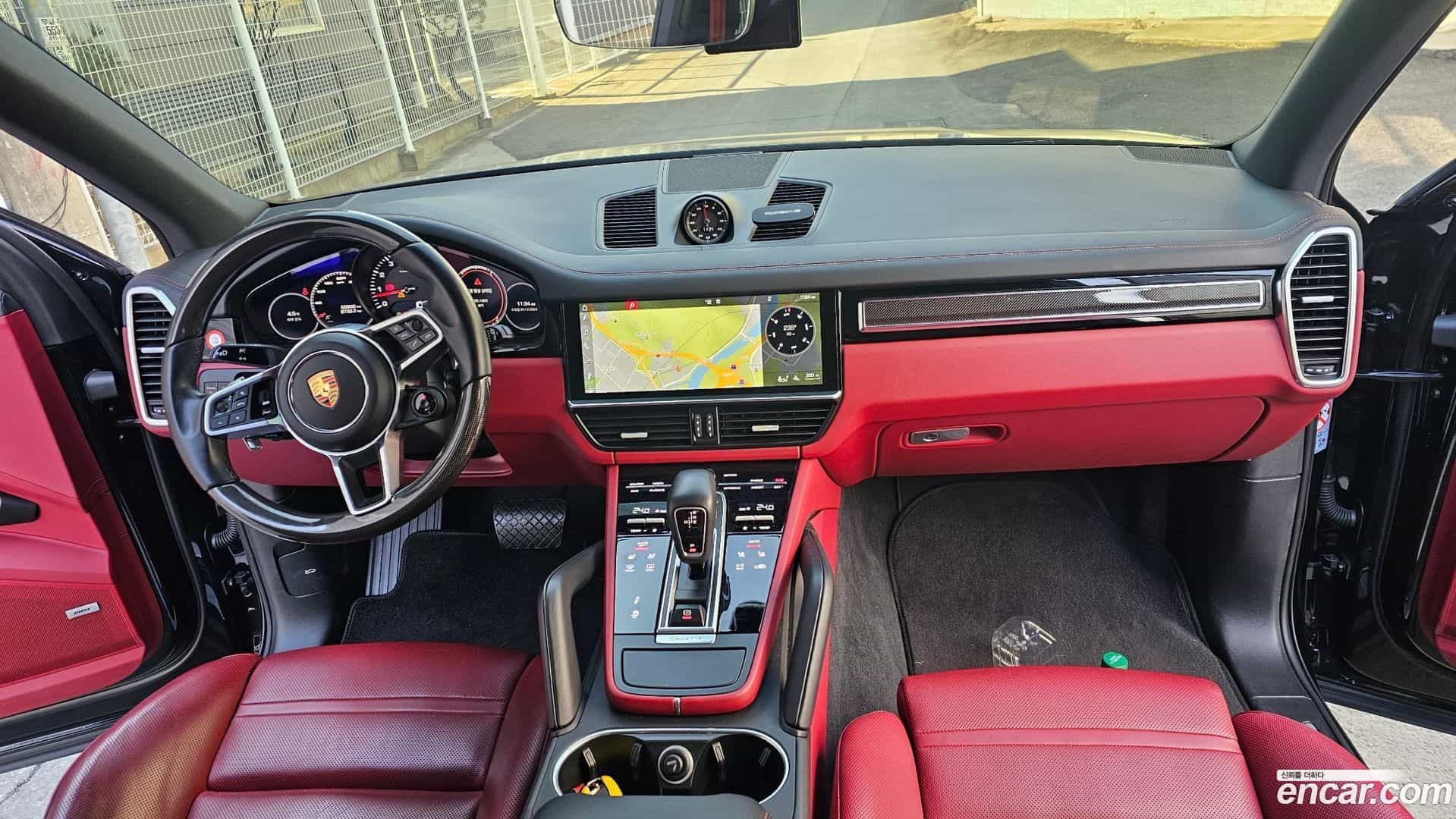 Cayenne Porsche 2019.3-OPTION-021