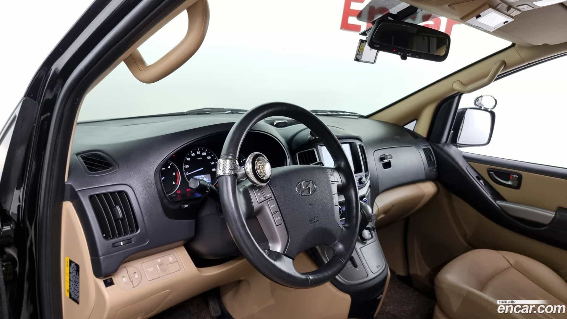 Starex Hyundai 2018.11-INNER-007