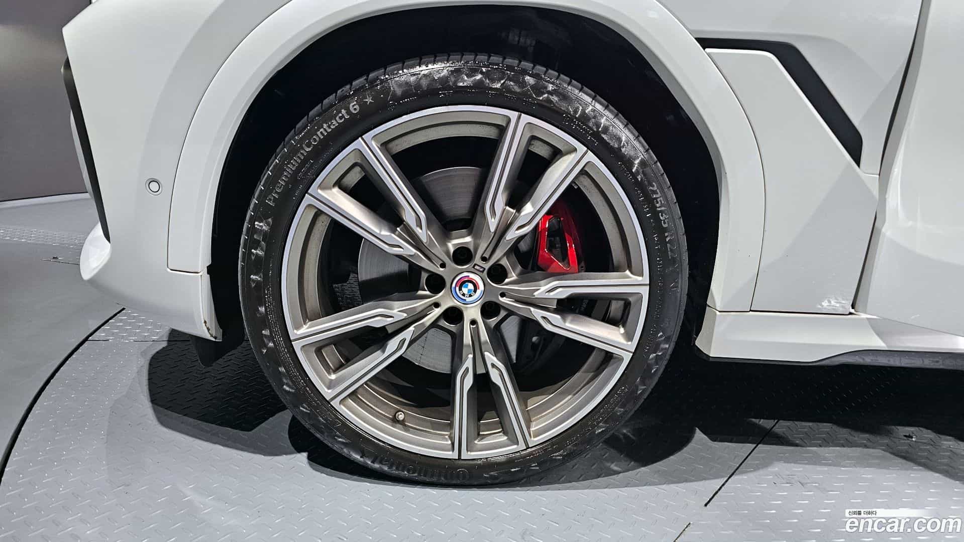 X6 BMW 2023.1-OUTER-005