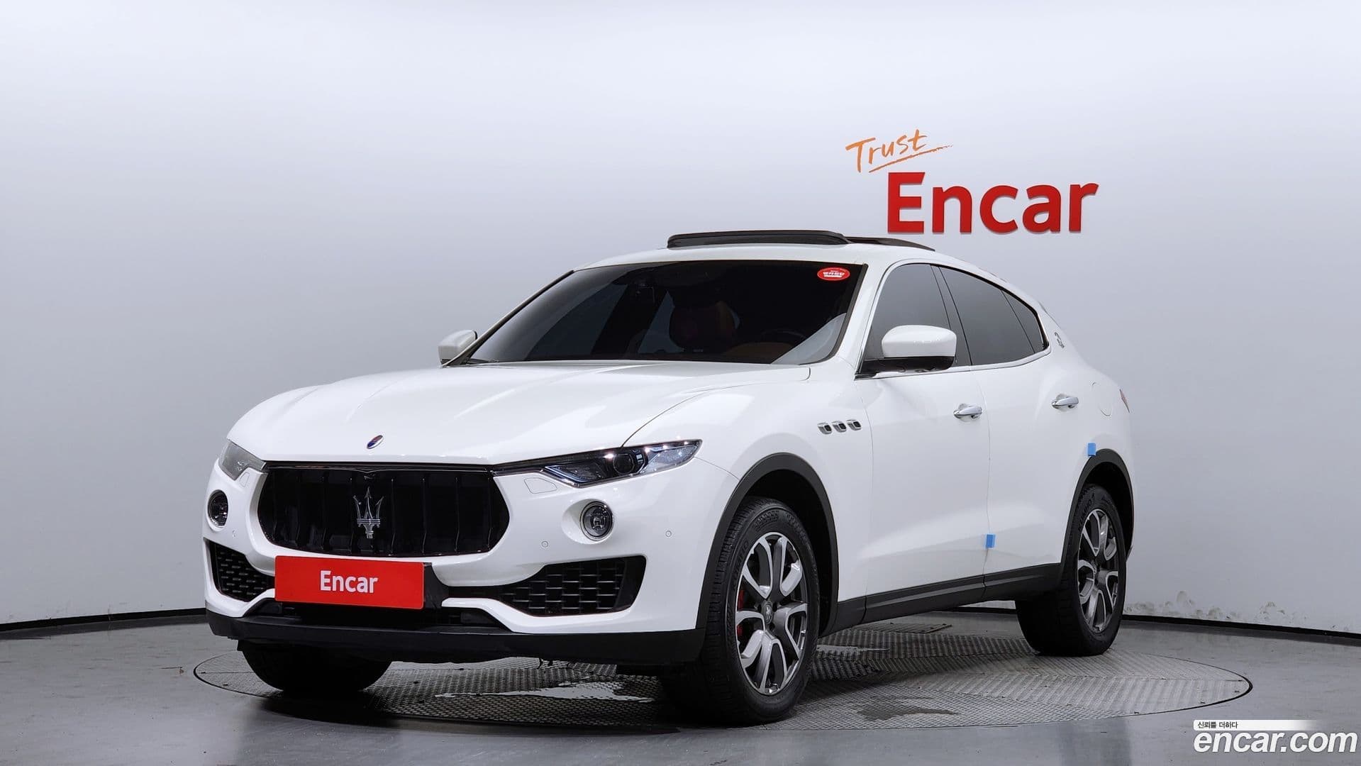 Main__Slider__Photo:Levante Maserati 2018.2-0