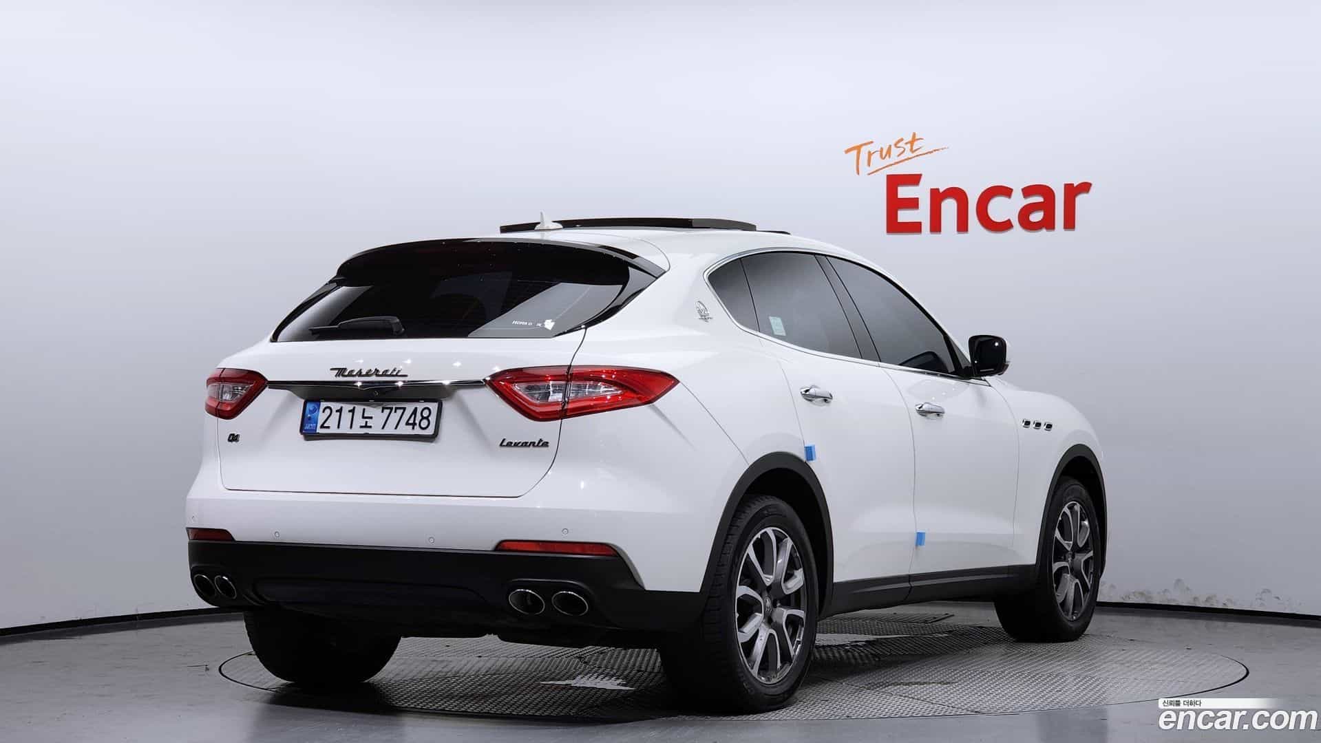 Levante Maserati 2018.2-OUTER-002