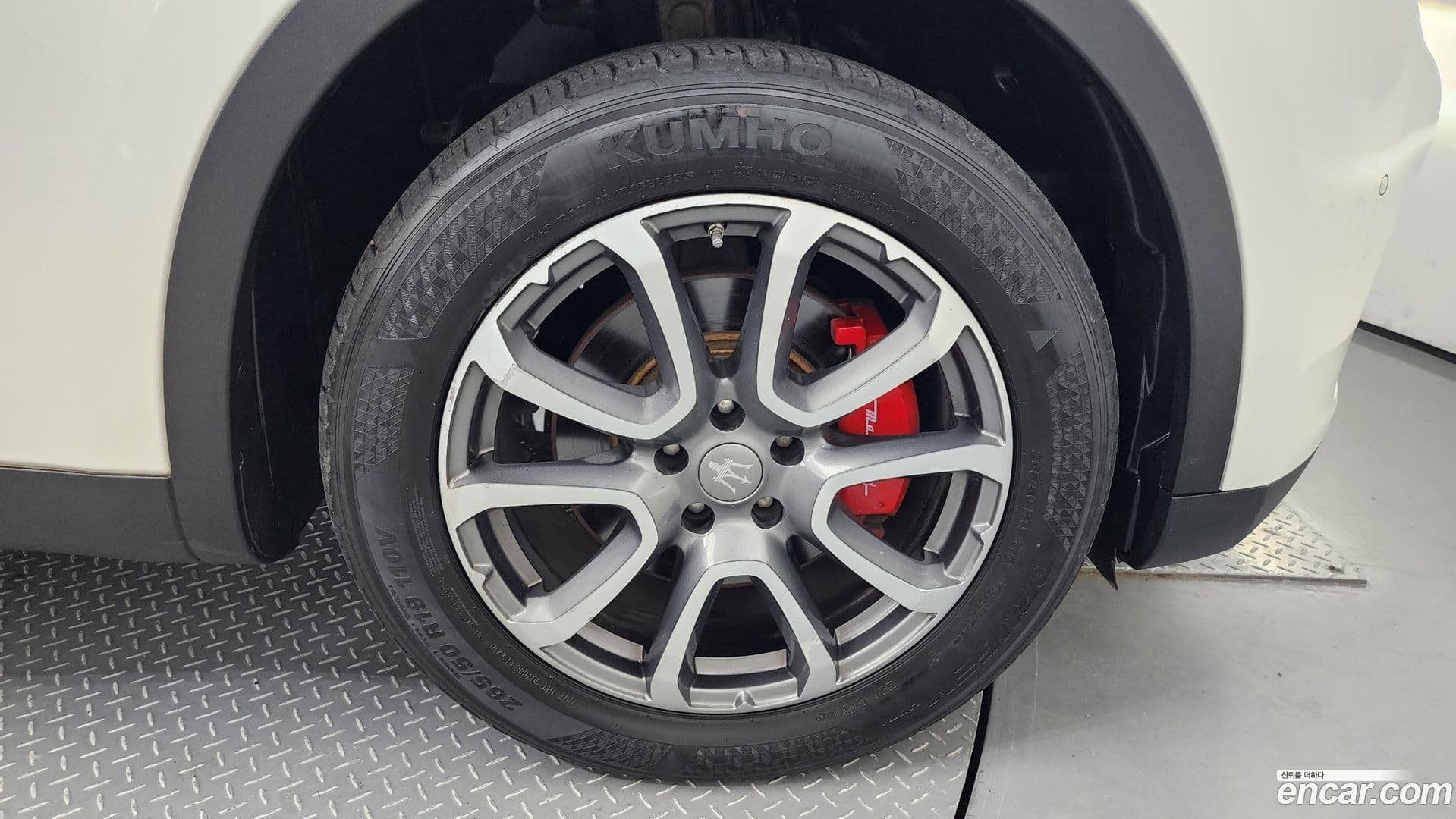 Main__Slider__Photo:Levante Maserati 2018.2-4