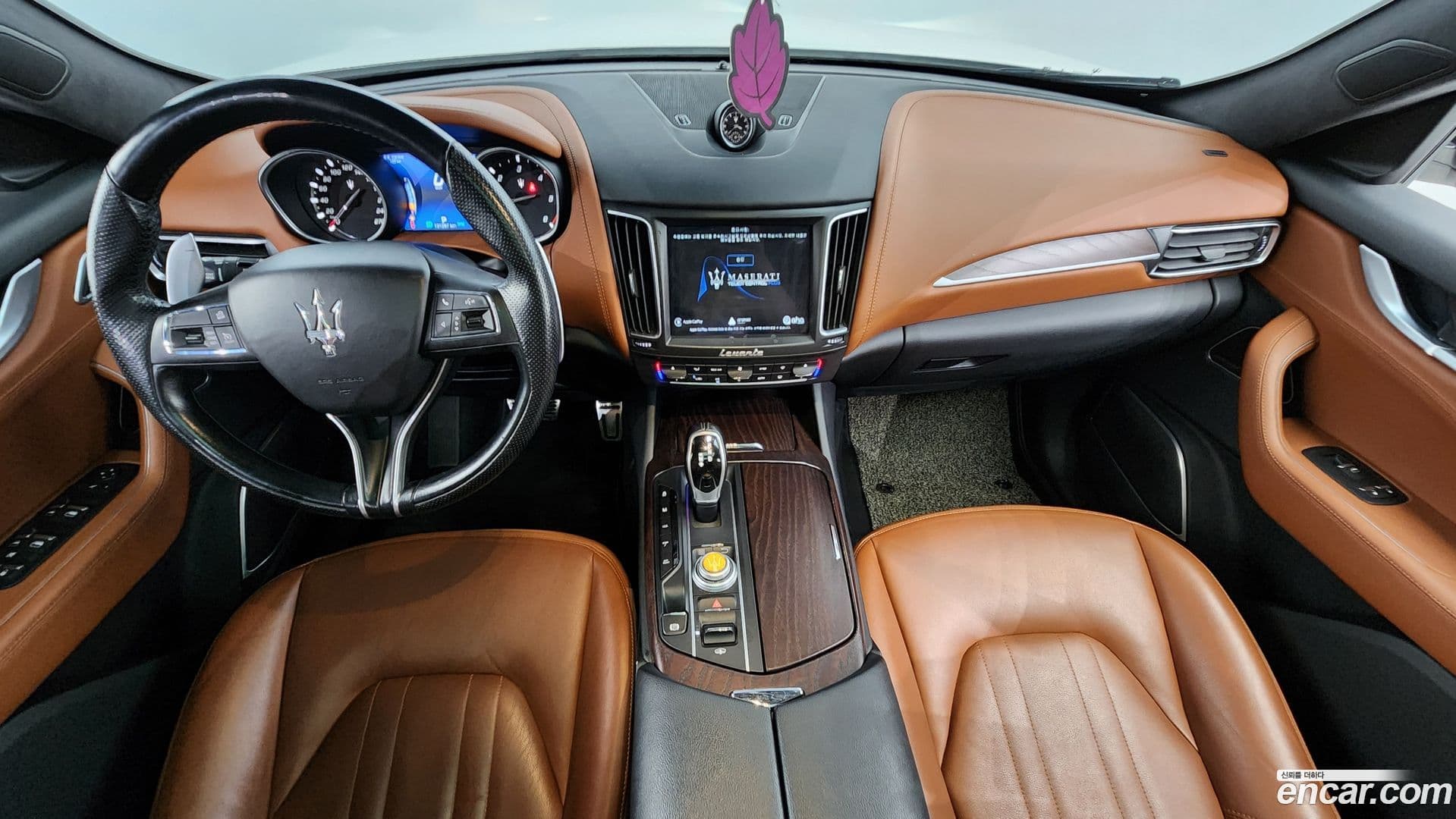 Main__Slider__Photo:Levante Maserati 2018.2-6