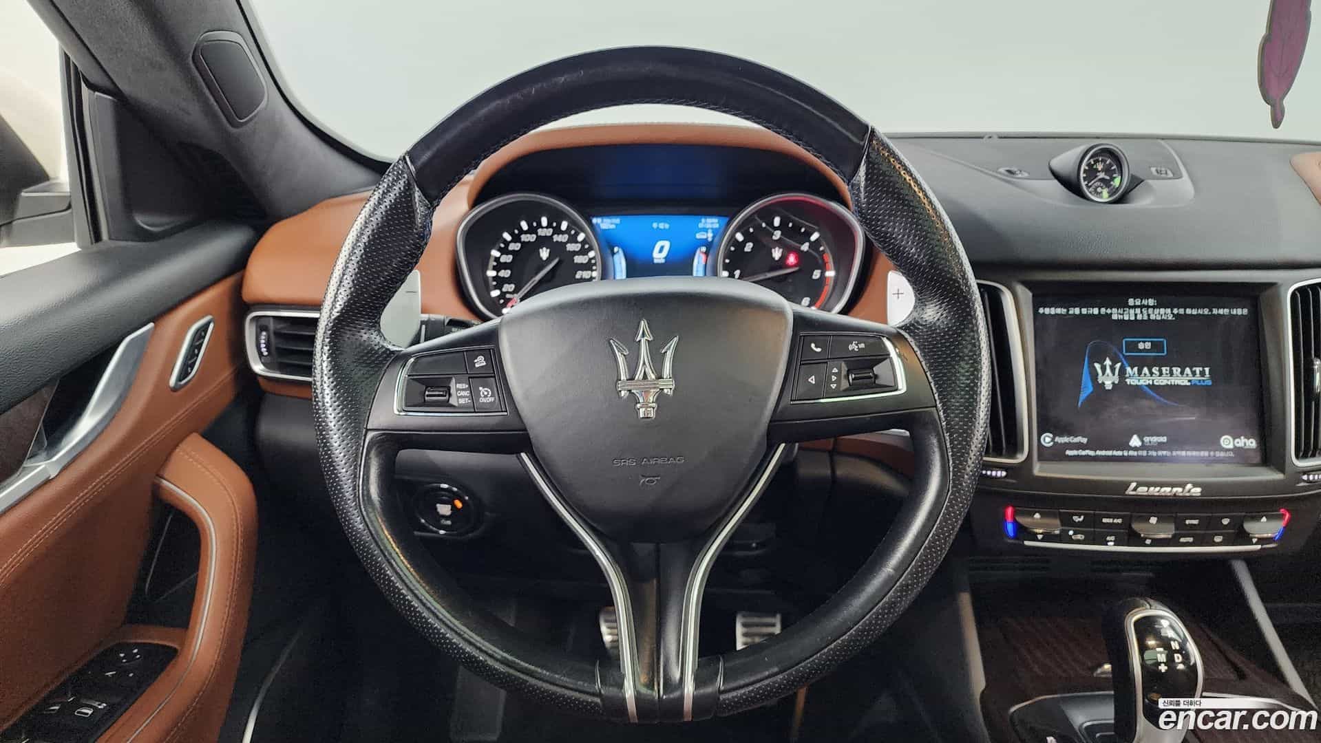 Levante Maserati 2018.2-OPTION-017