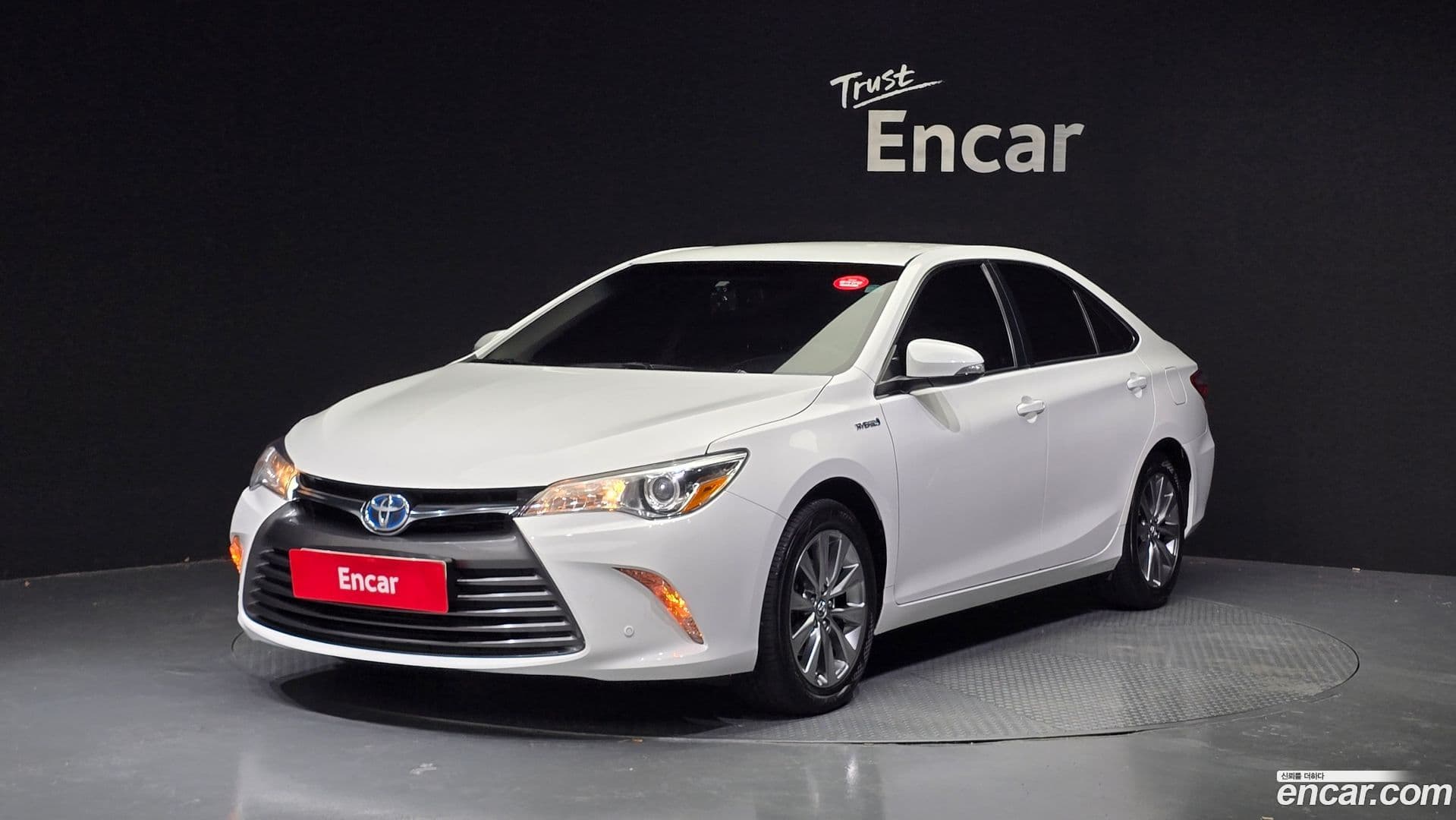 Main__Slider__Photo:Camry Toyota 2015.10-0