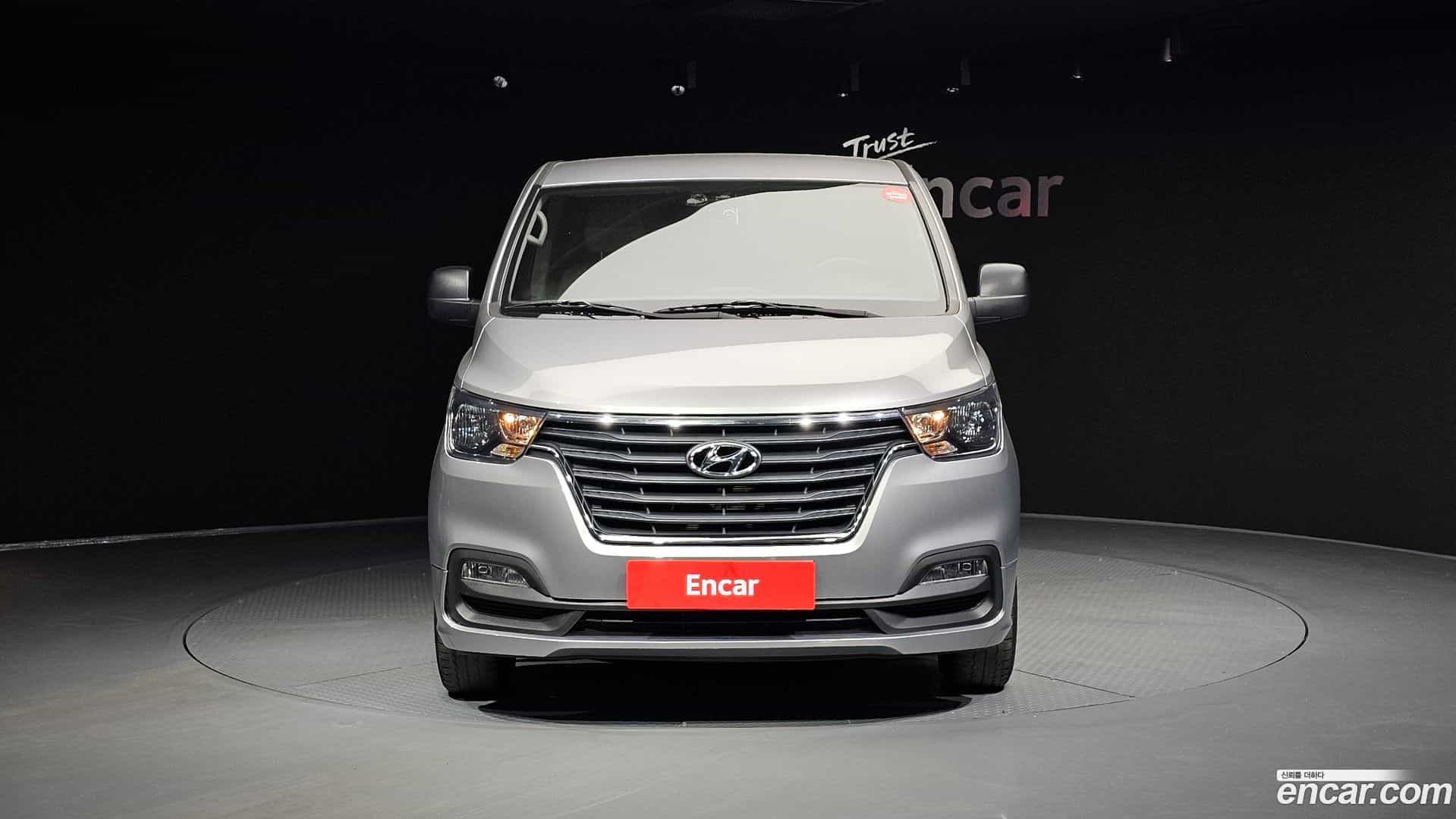 Starex Hyundai 2019.2-OUTER-003