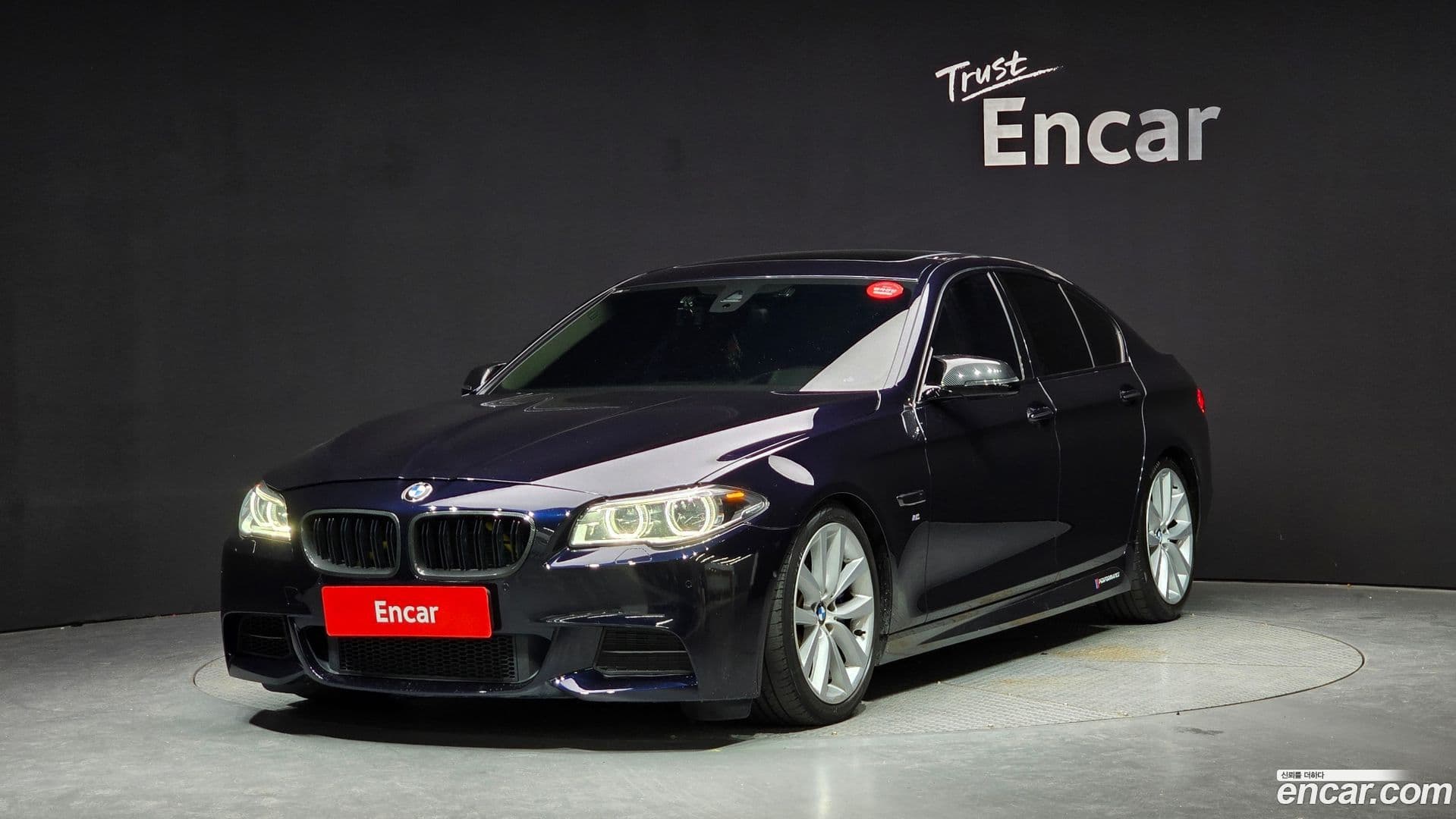Main__Slider__Photo:5-Series BMW 2015.6-0