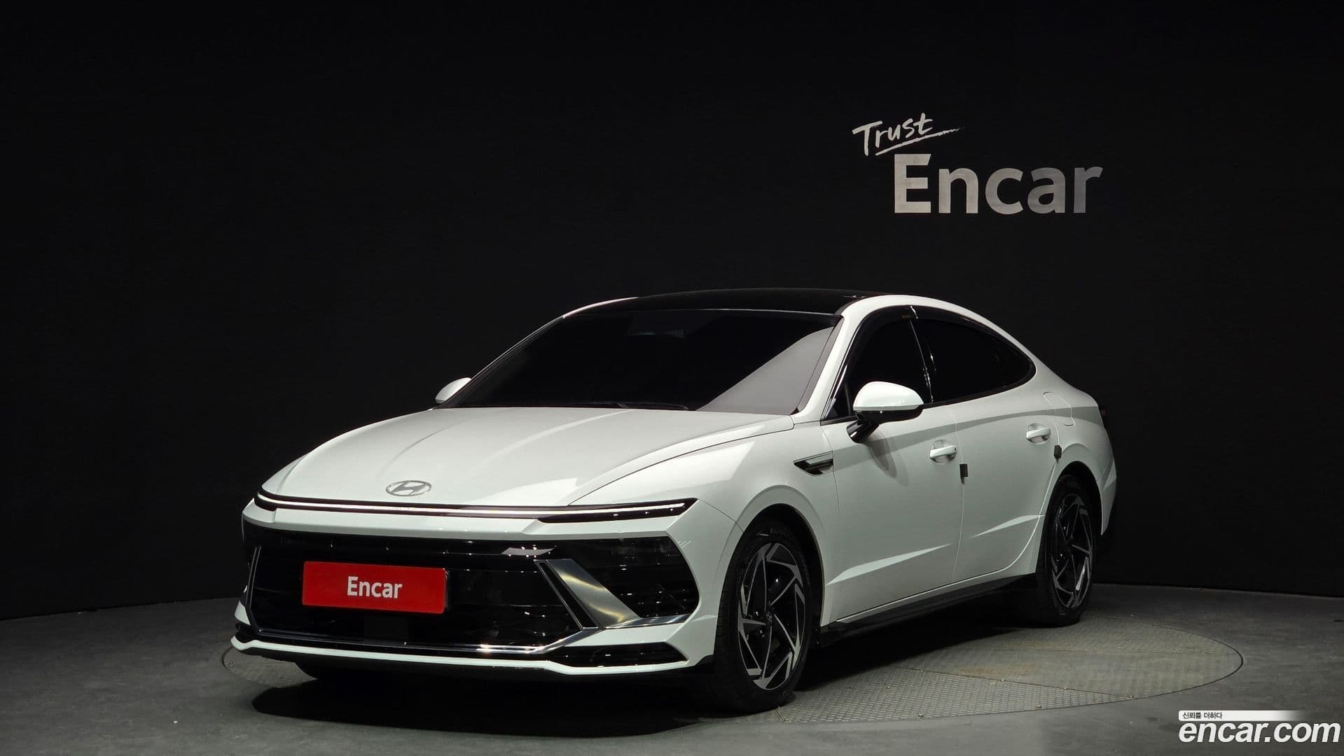 Main__Slider__Photo:Sonata Hyundai 2023.11-0