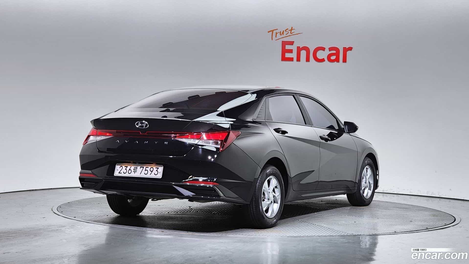 AVANTE Hyundai 2020.6-OUTER-002